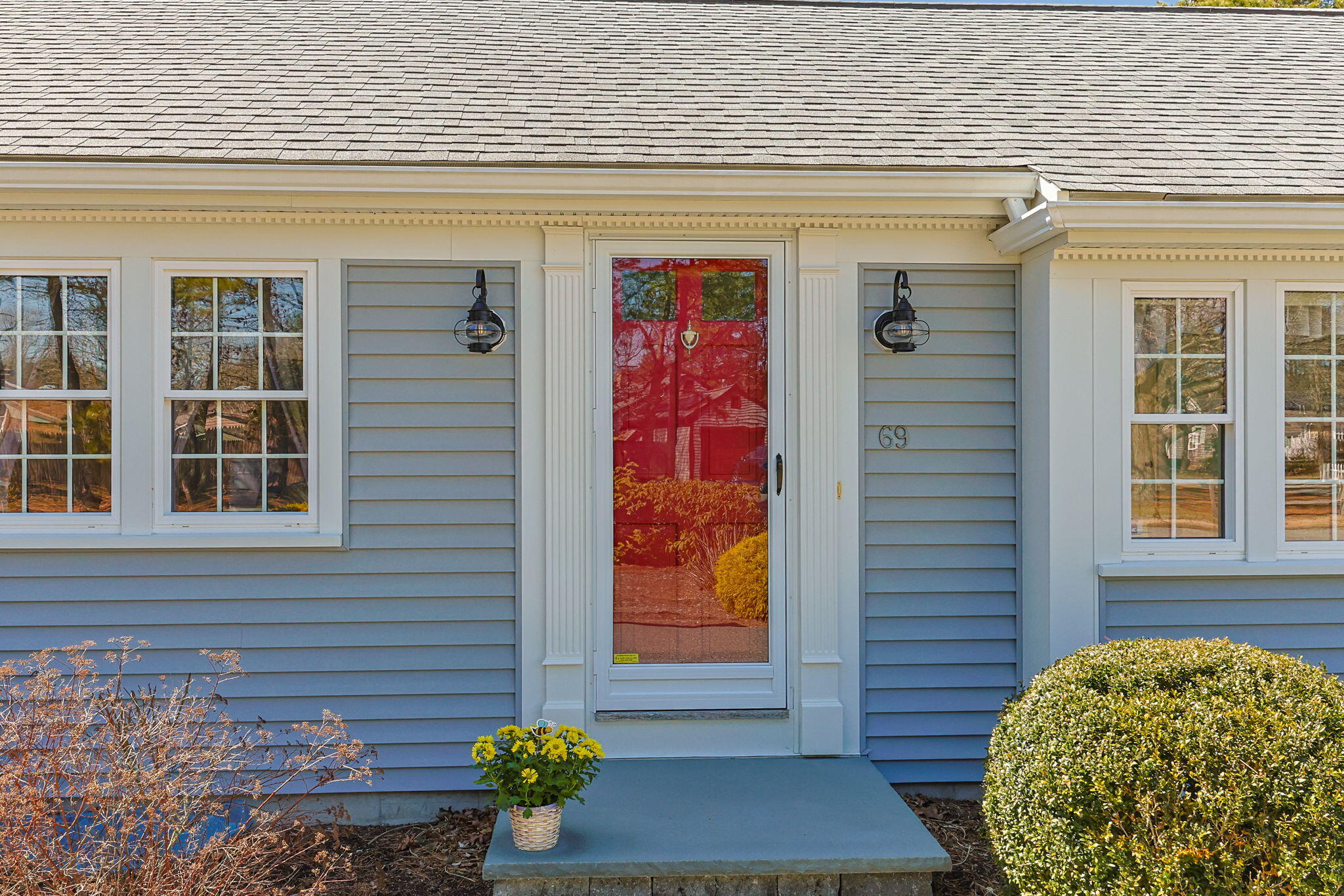 69 Astor Way