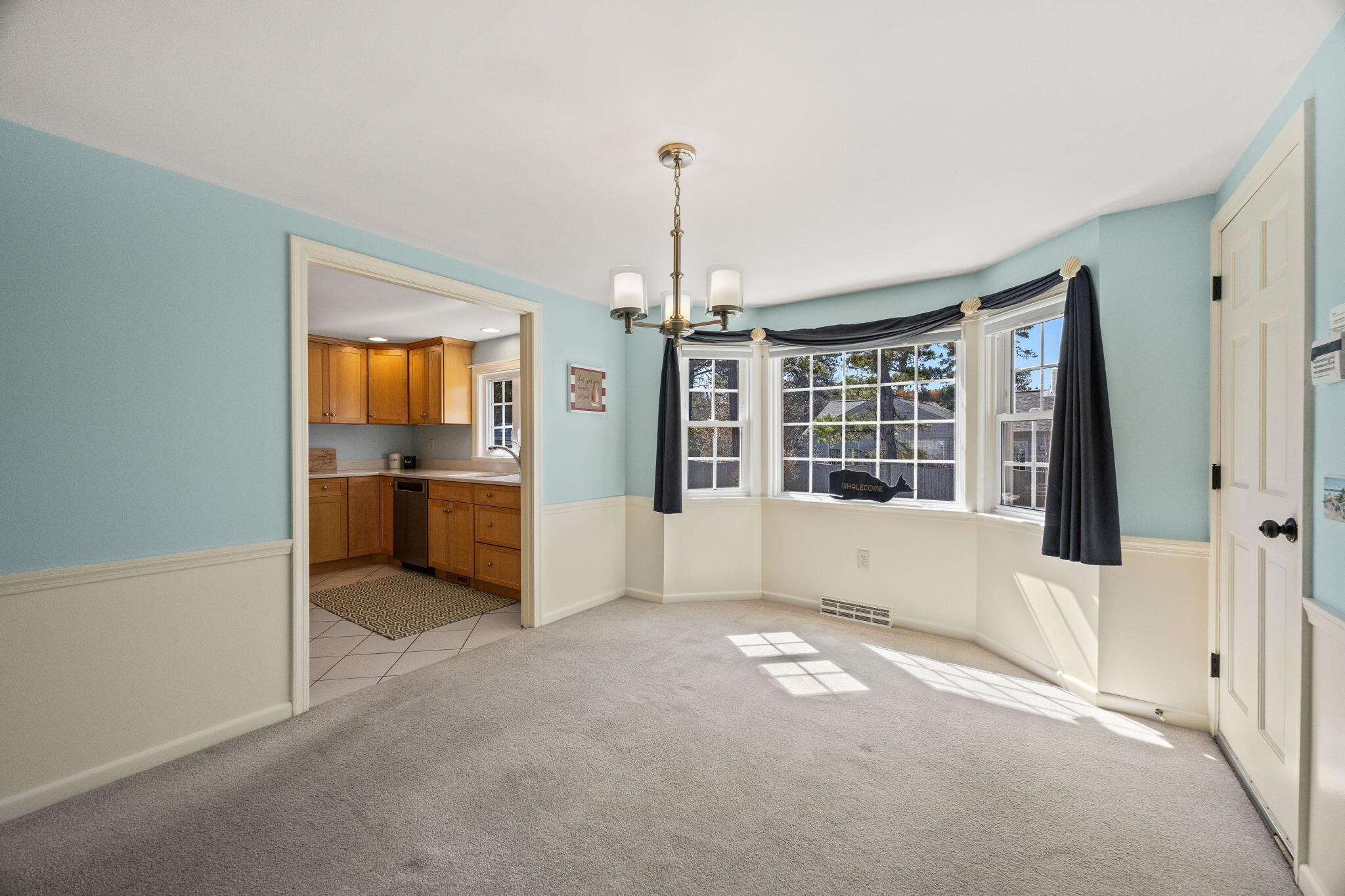 69 Astor Way
