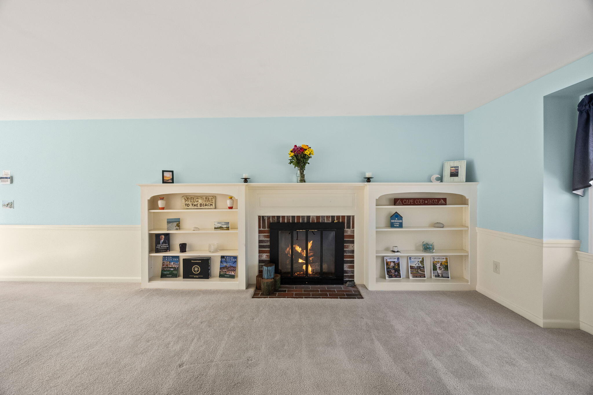69 Astor Way