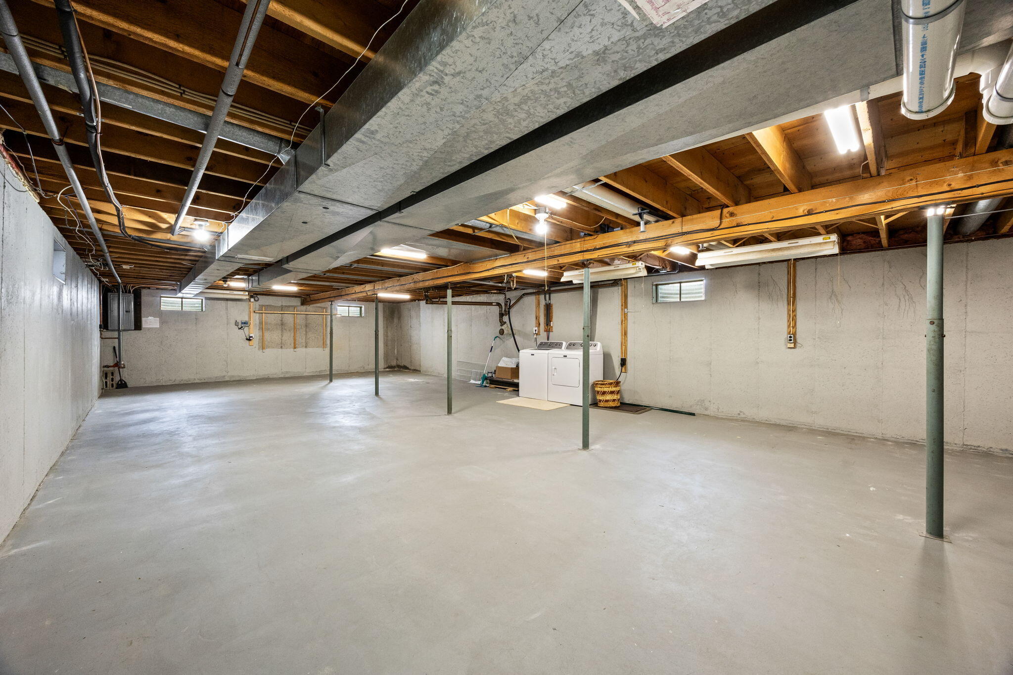 69 Astor Way