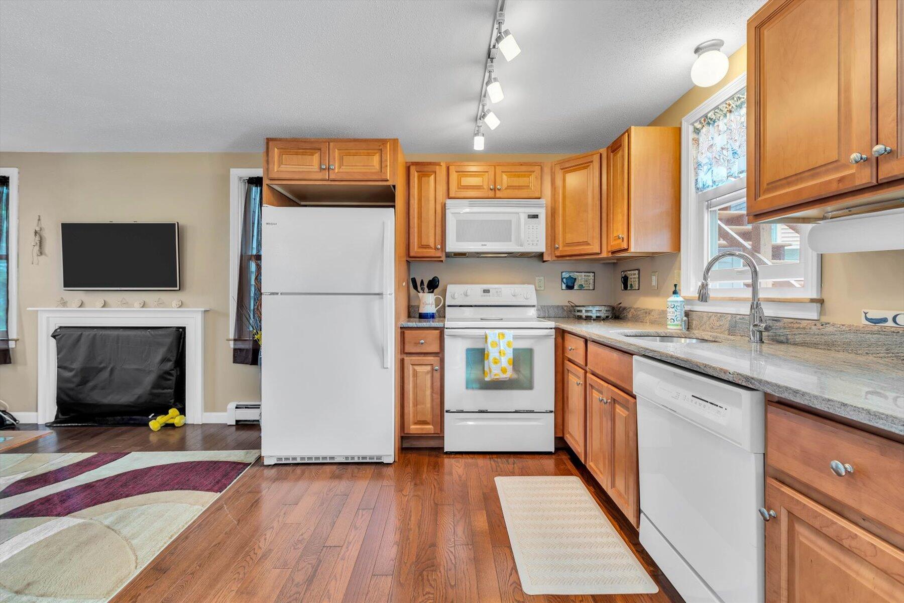 111 School Street # 6