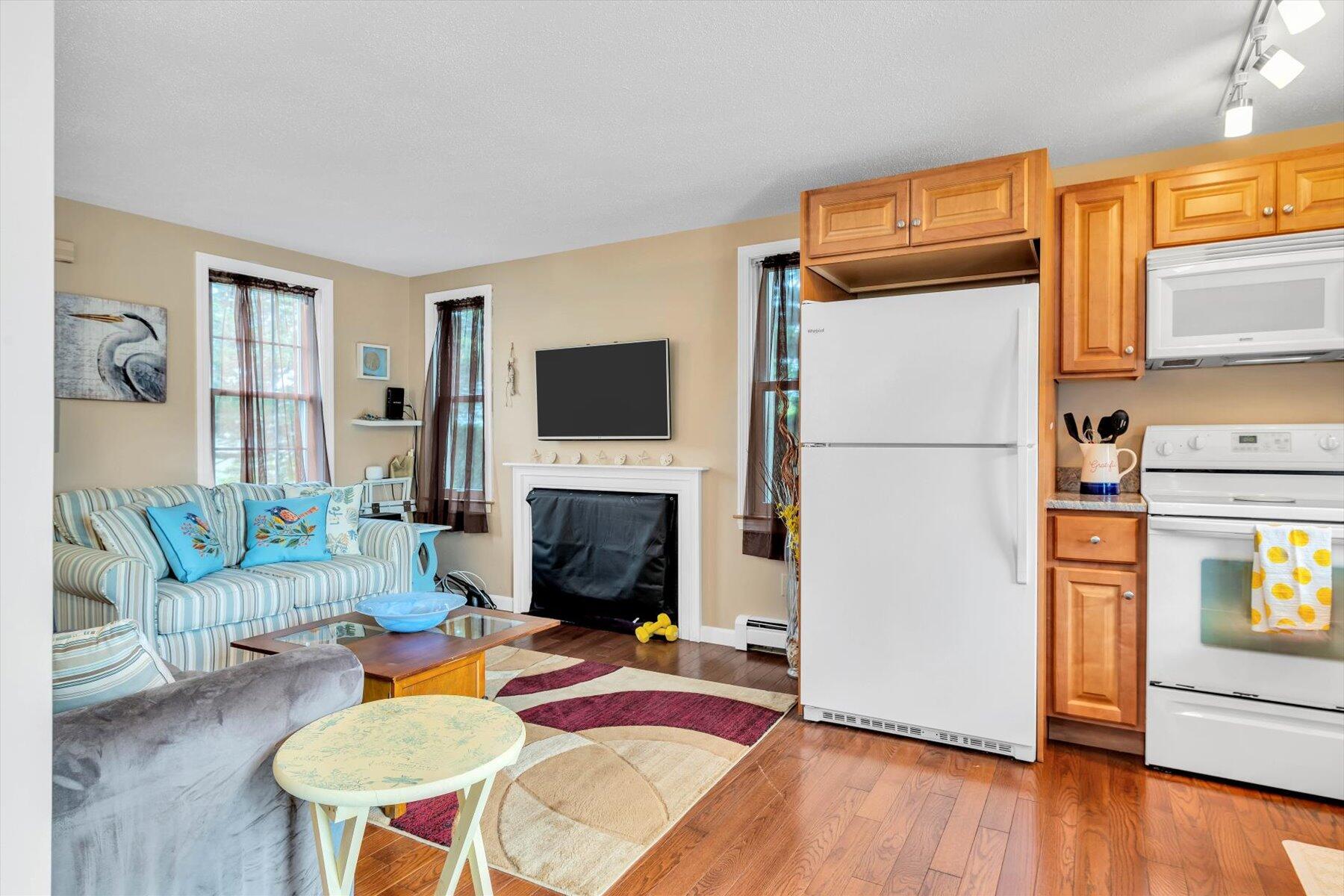 111 School Street # 6