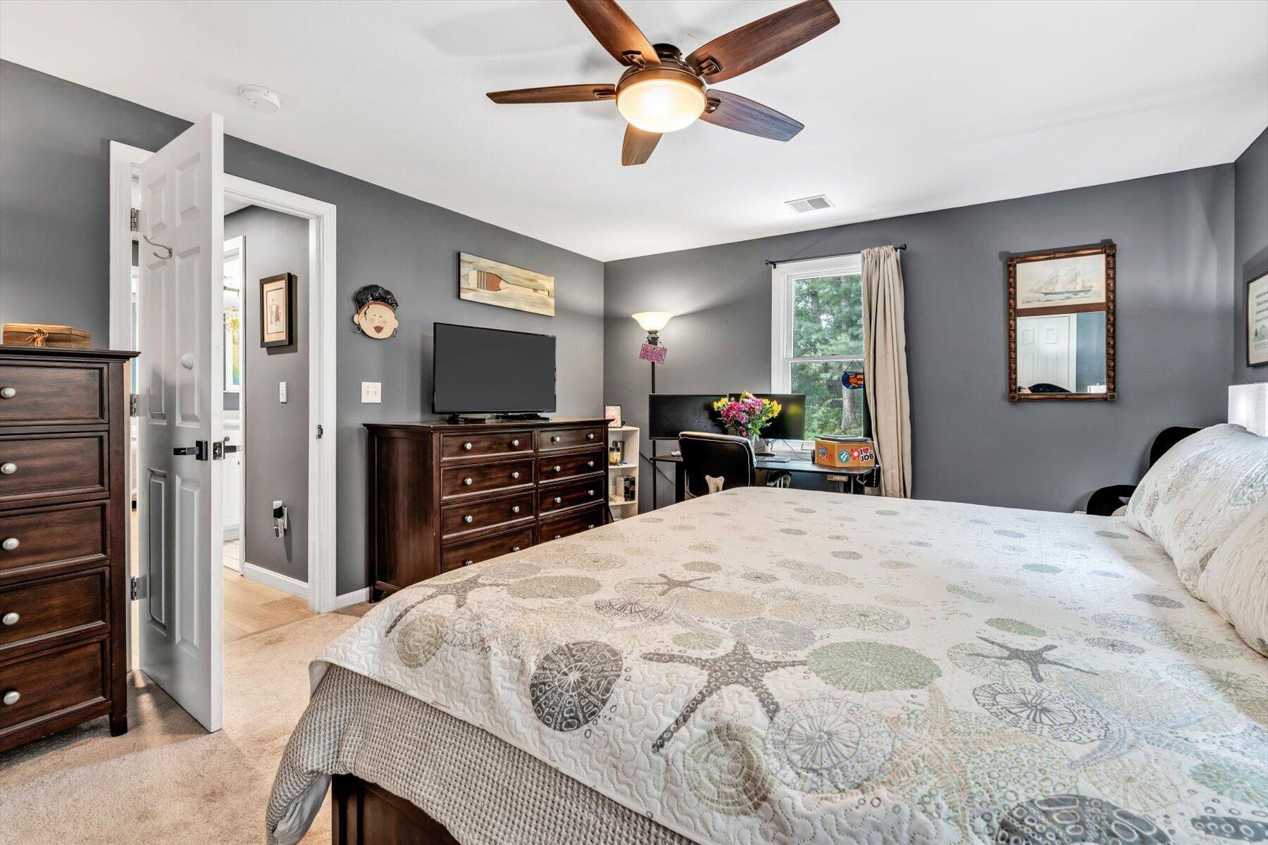 29 Happy Hollow Road