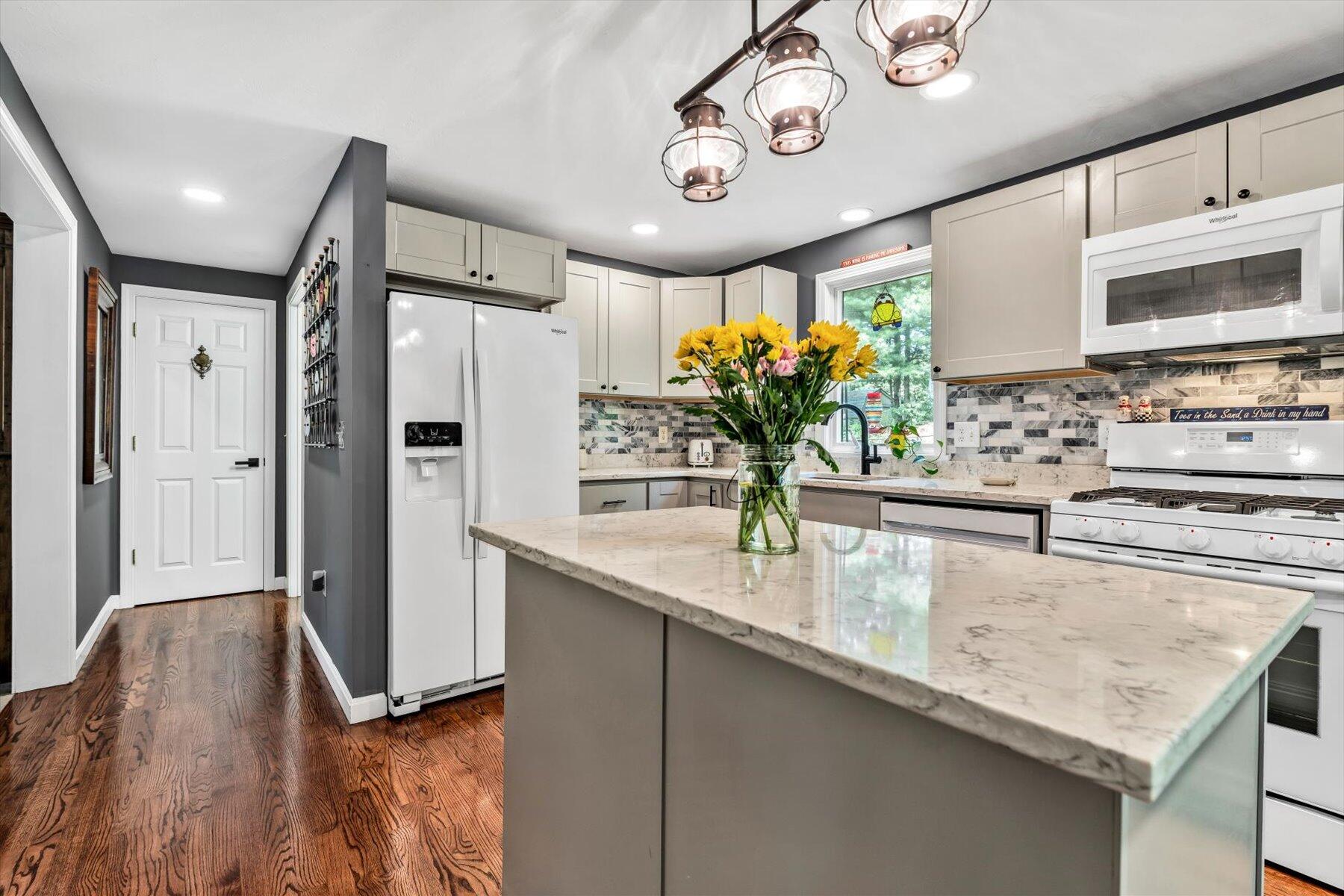 29 Happy Hollow Road