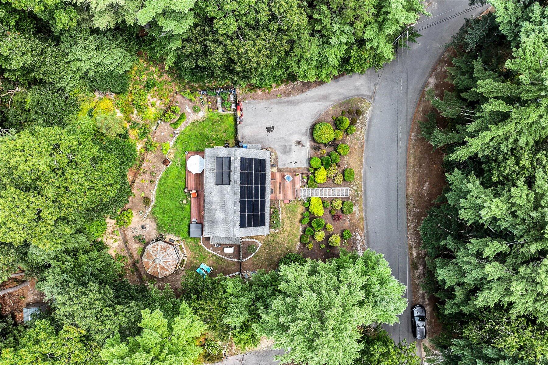 29 Happy Hollow Road