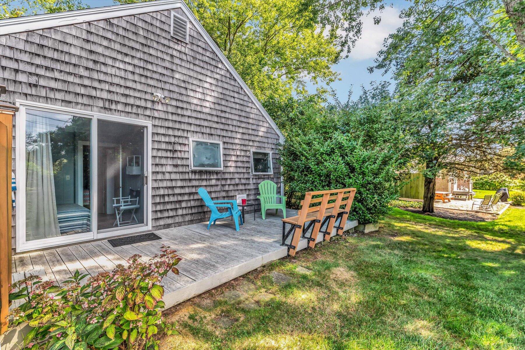 30 Cove Road