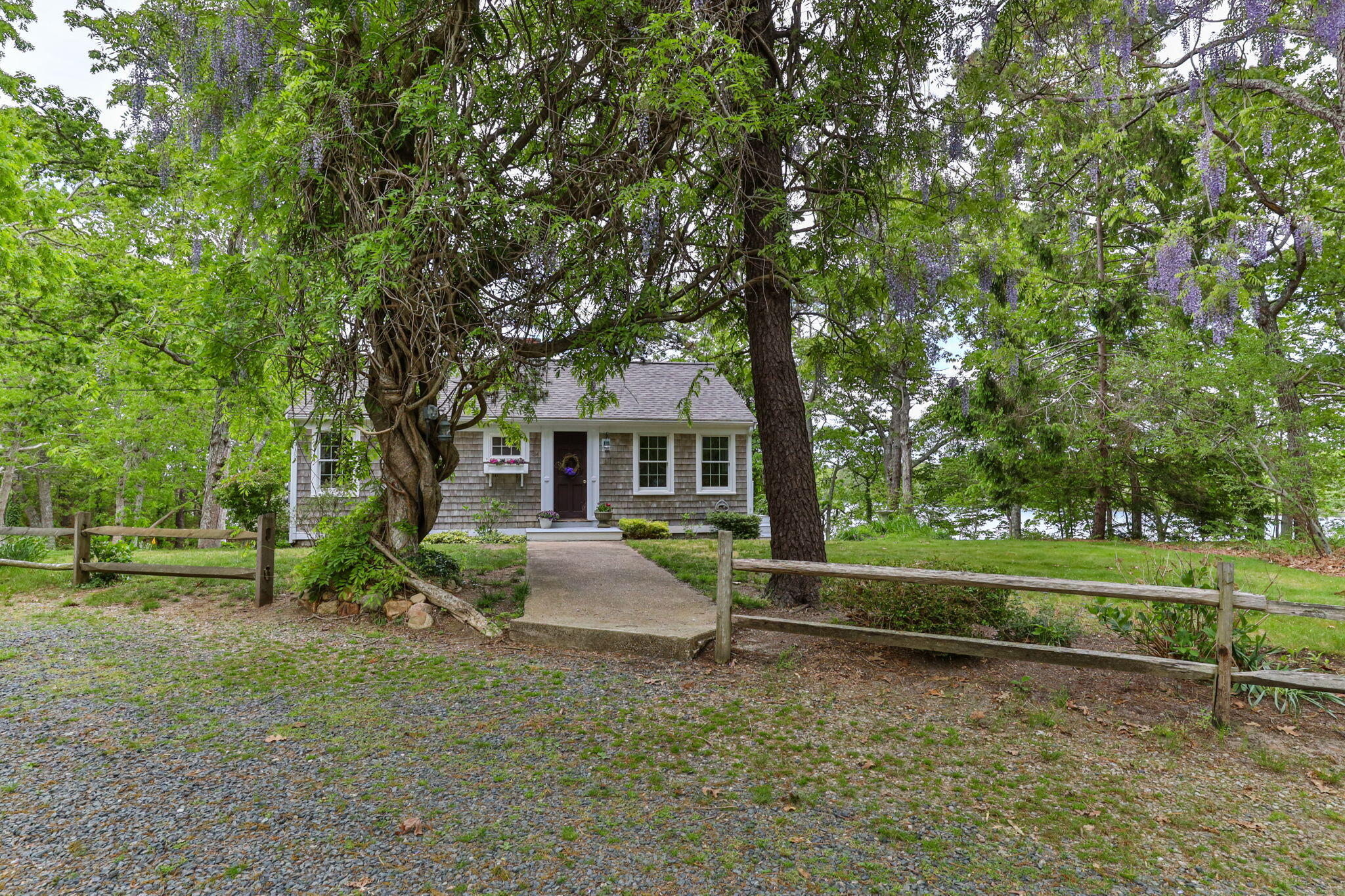 34 Featherbed Lane