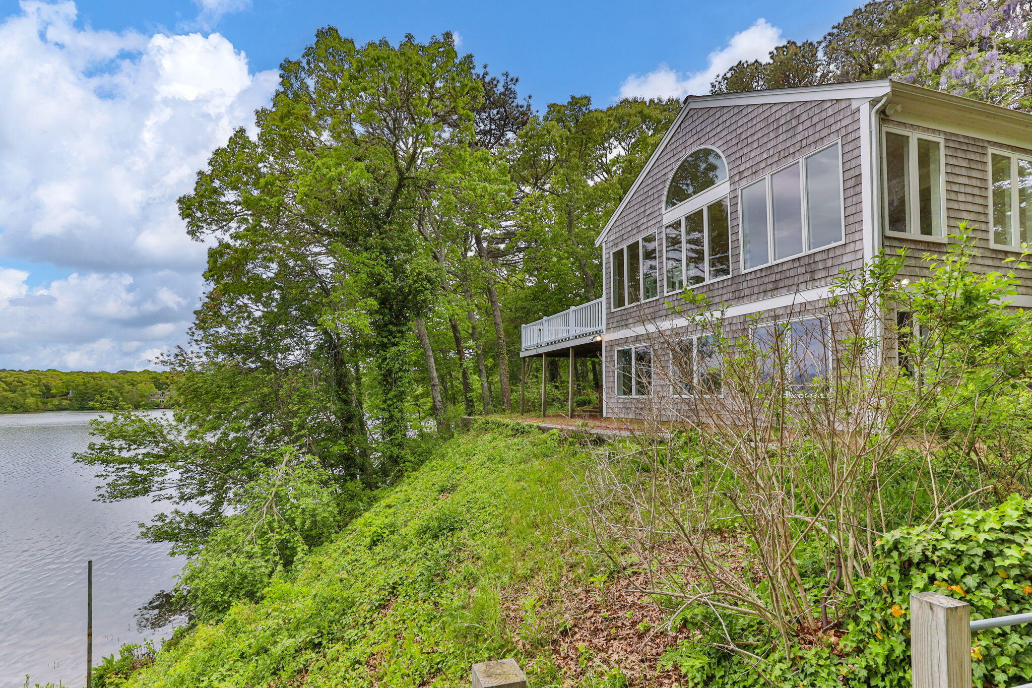 34 Featherbed Lane