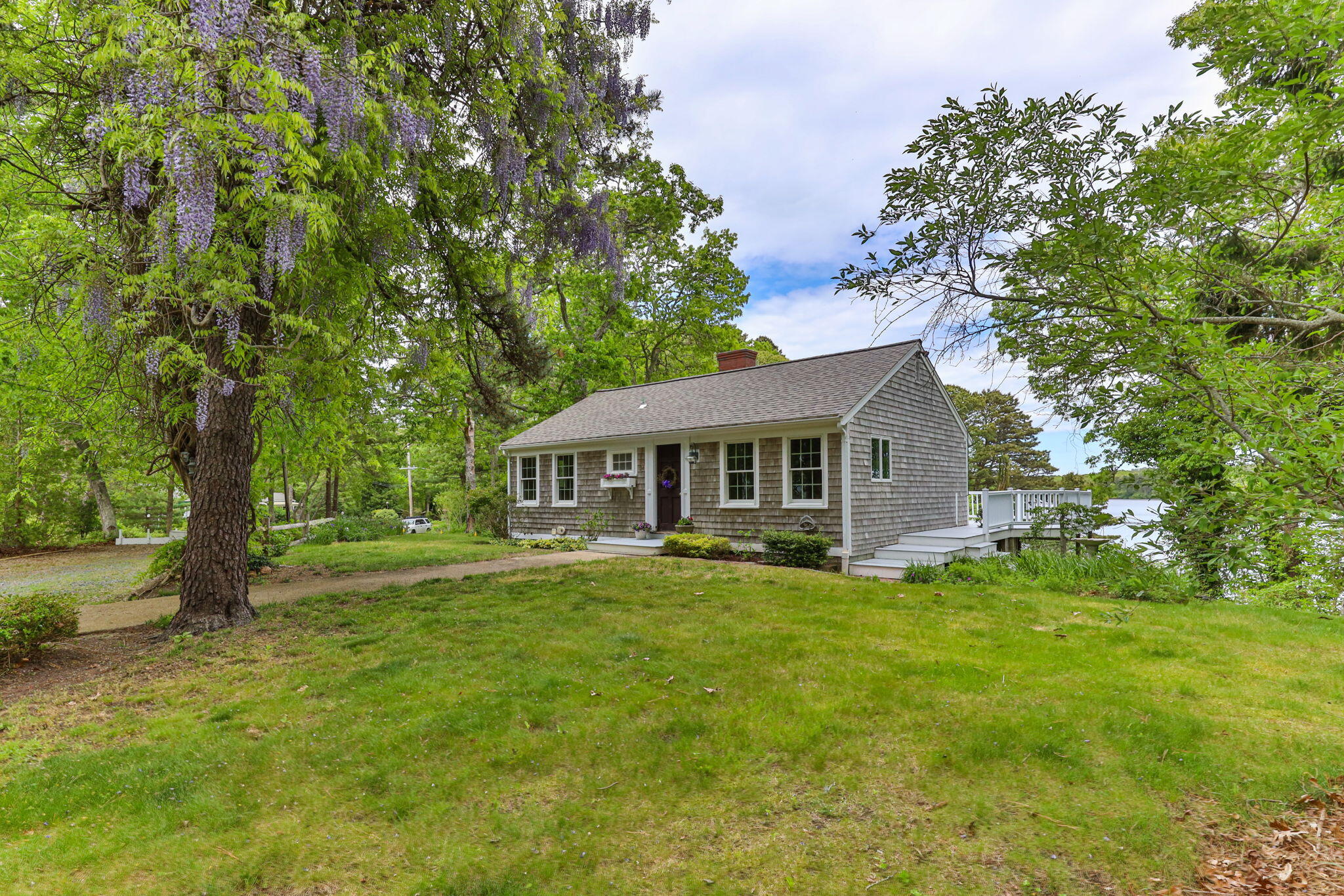 34 Featherbed Lane