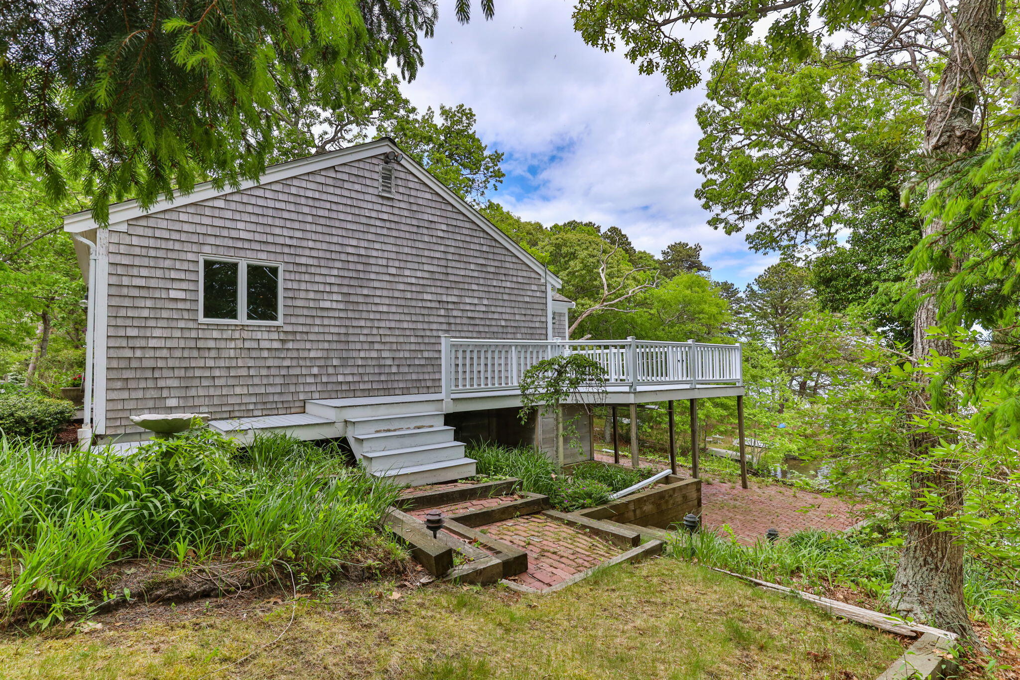 34 Featherbed Lane