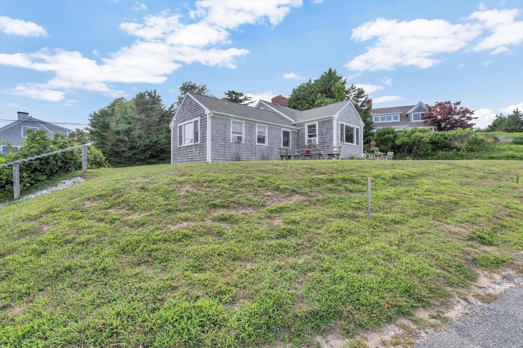 80 Cove Road