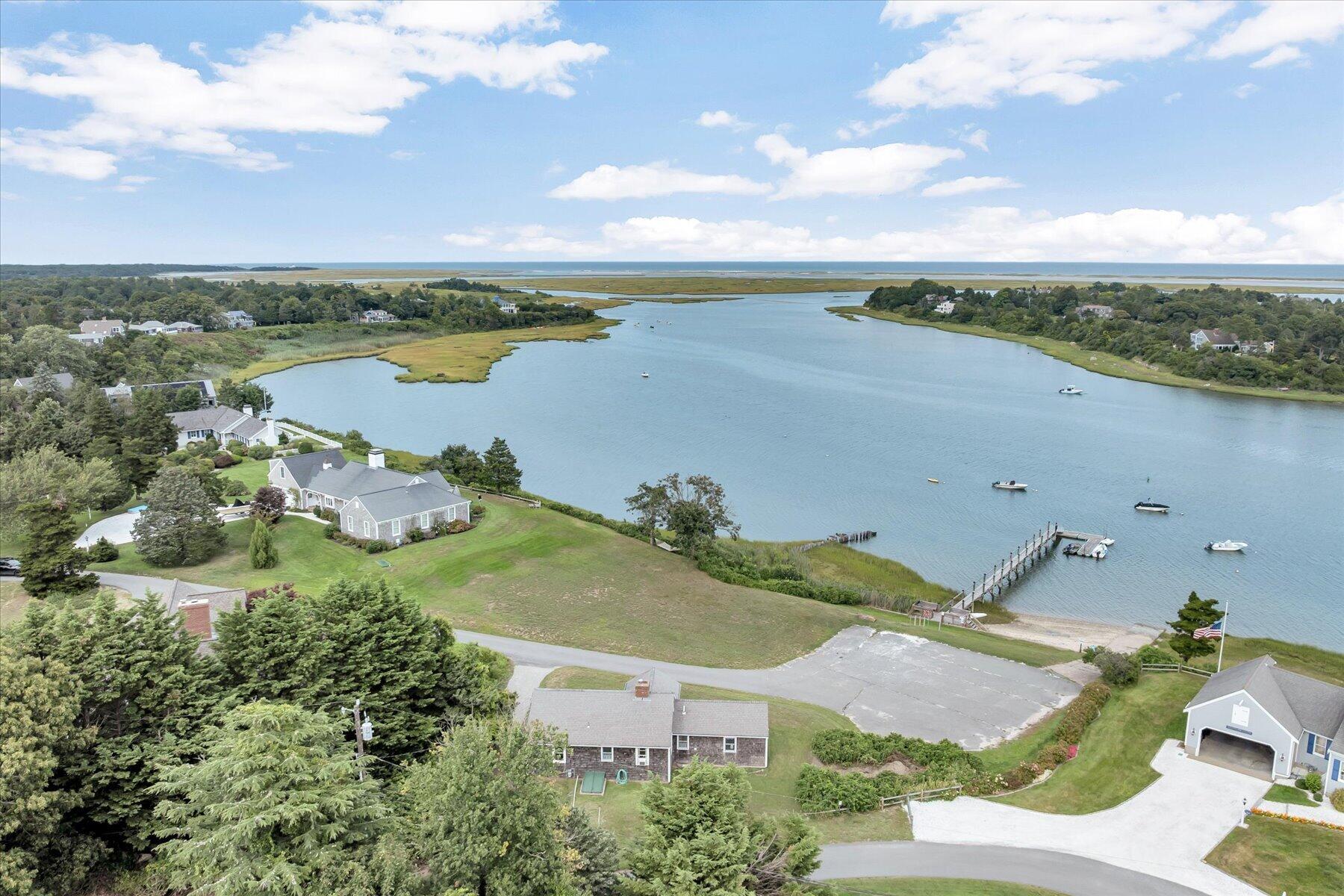 80 Cove Road