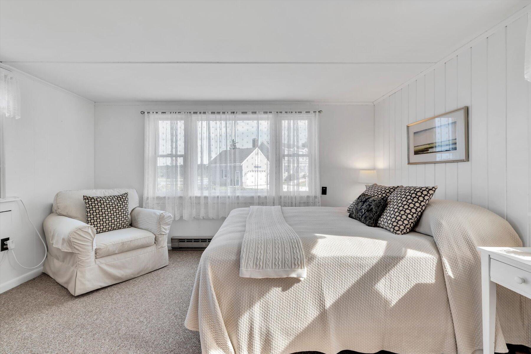 80 Cove Road