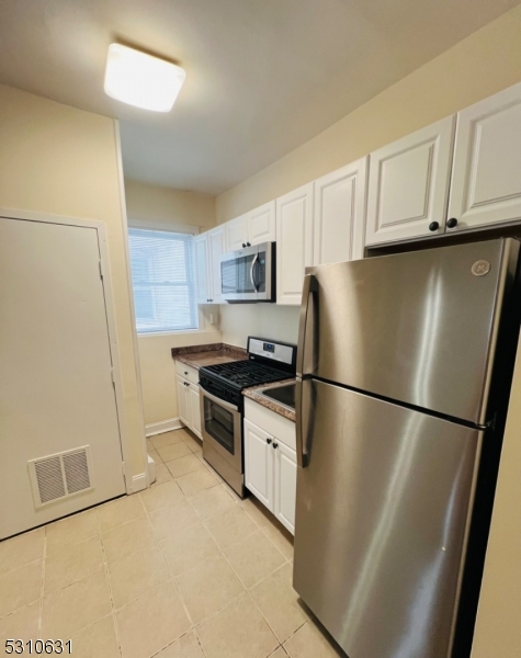 31 Elm STREET 31C