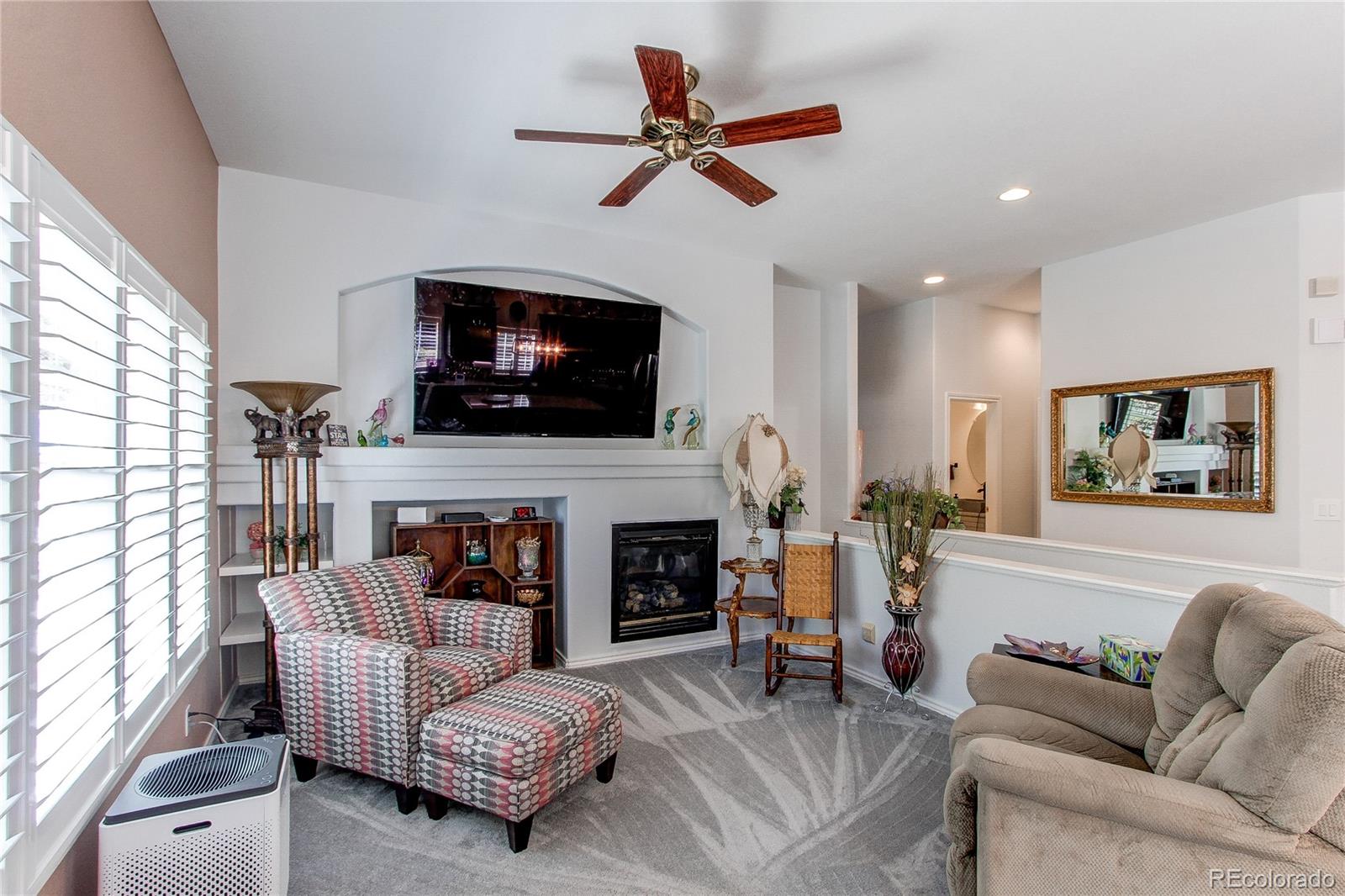 6084 W Utah Lane