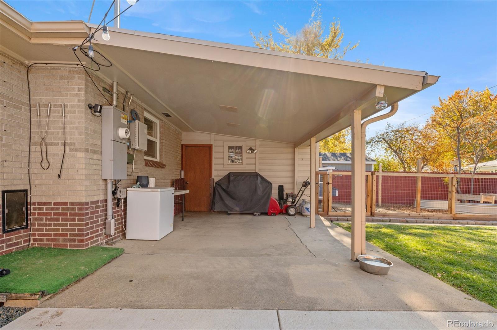 6075 Garrison Street