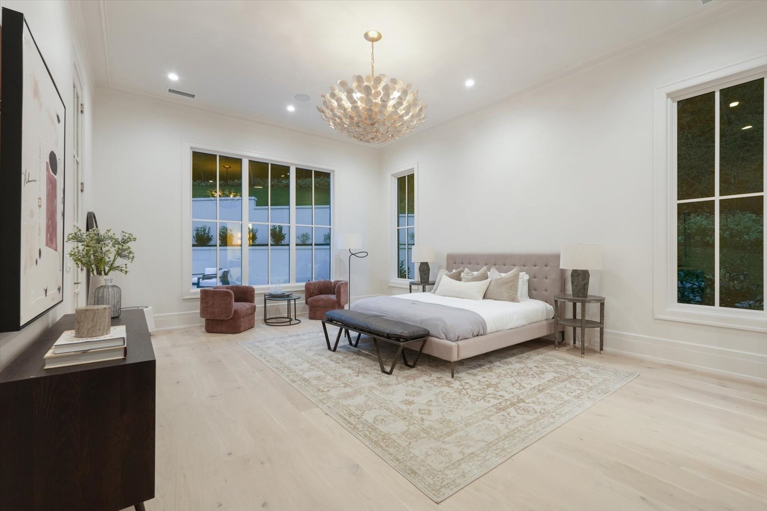 600 Prince Valiant Ct