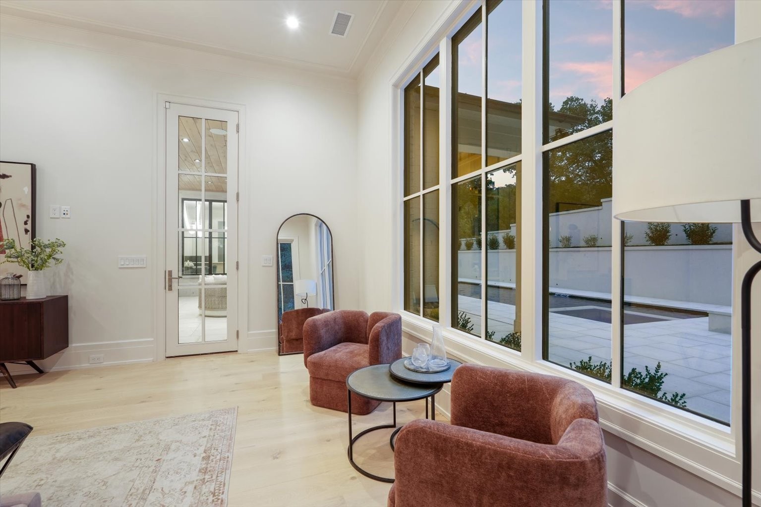 600 Prince Valiant Ct