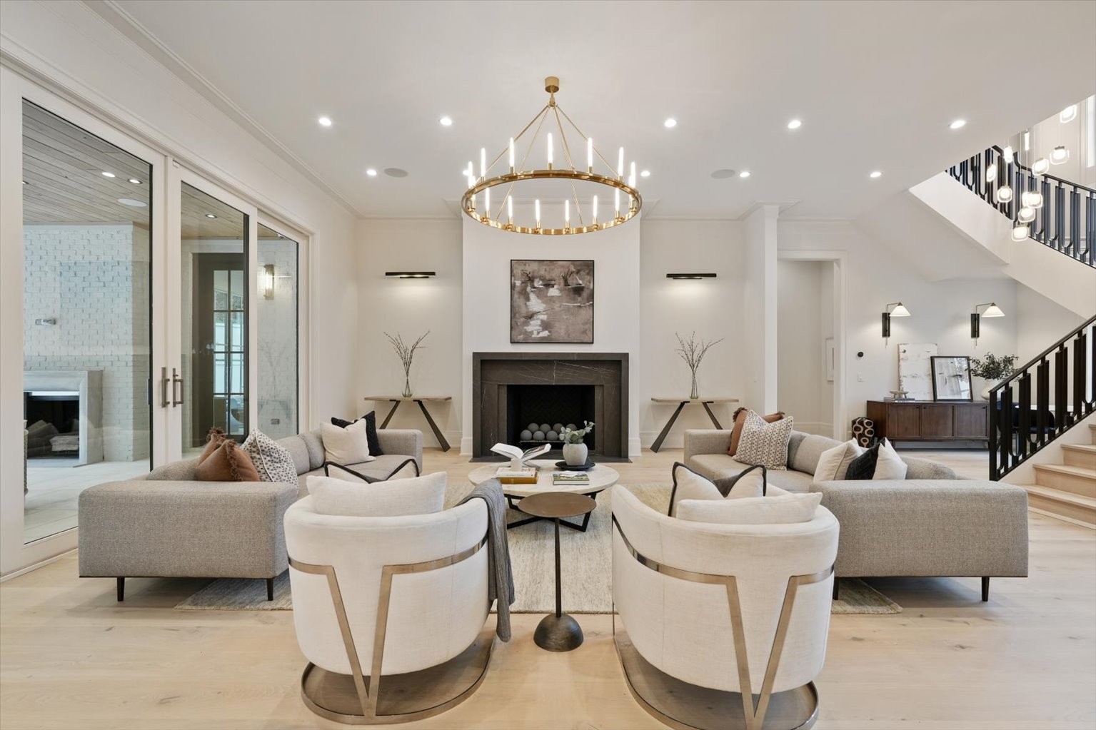 600 Prince Valiant Ct