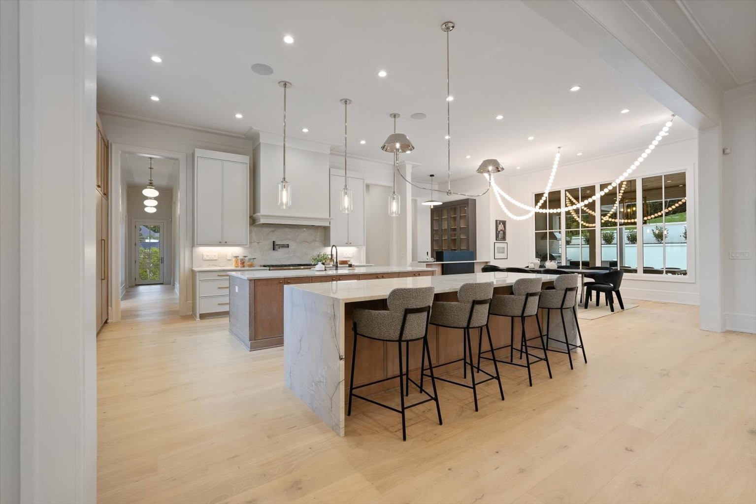 600 Prince Valiant Ct