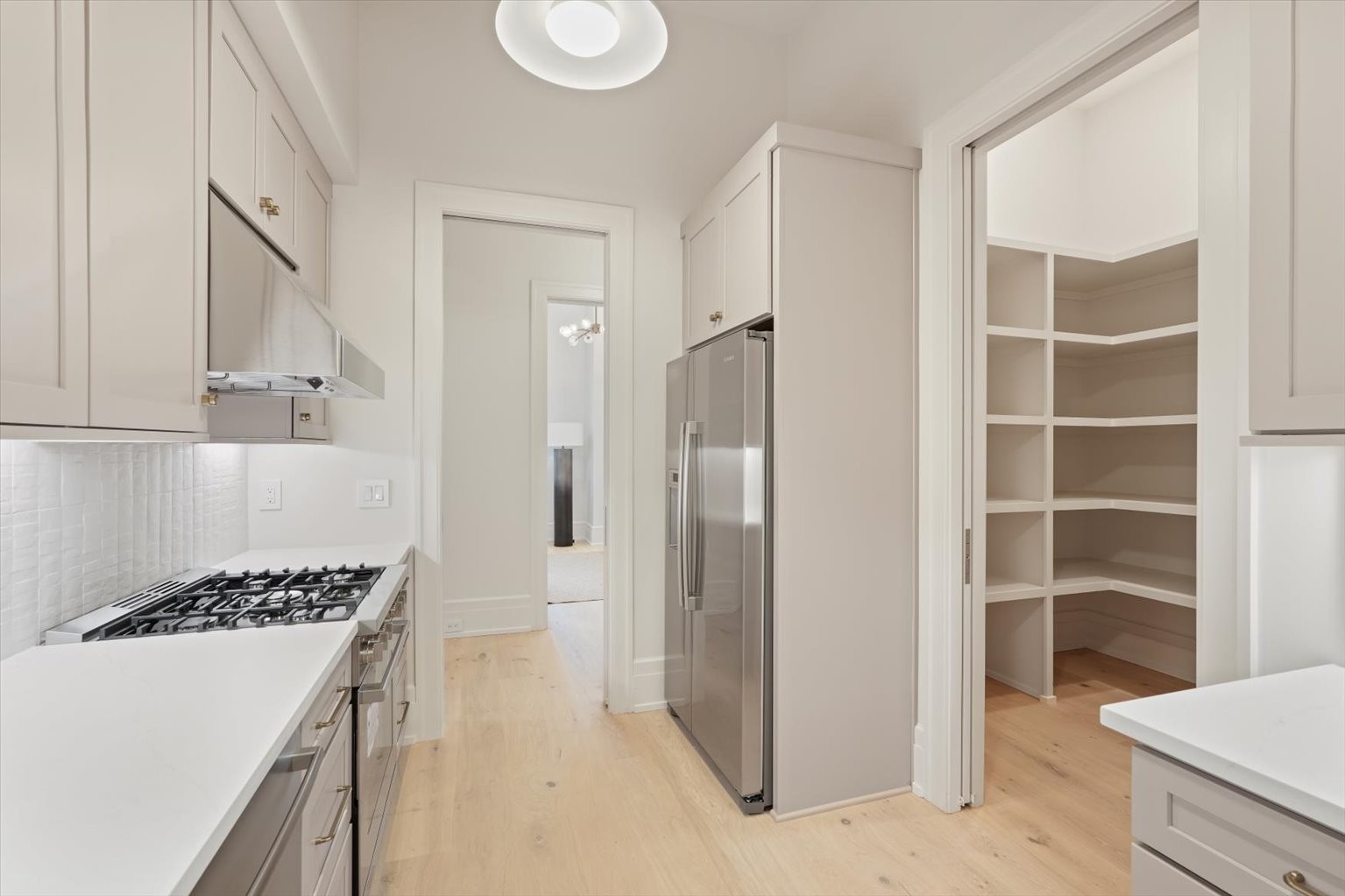 600 Prince Valiant Ct