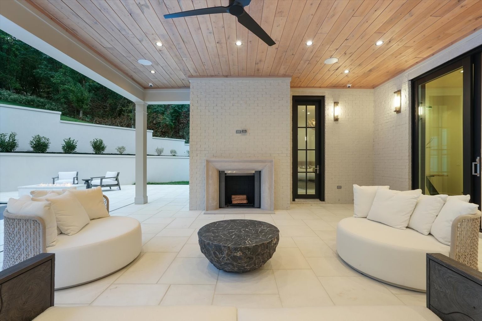 600 Prince Valiant Ct