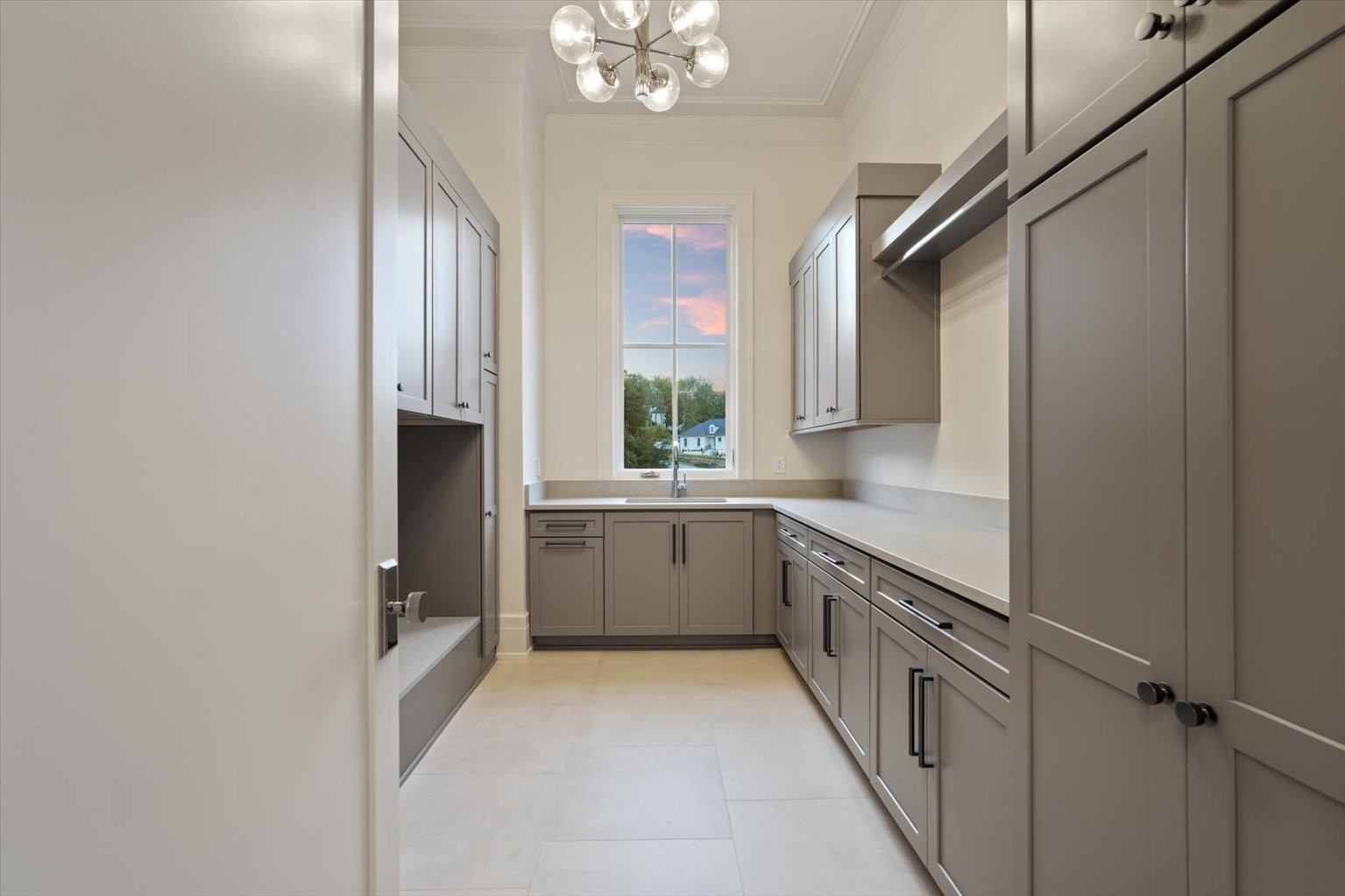 600 Prince Valiant Ct