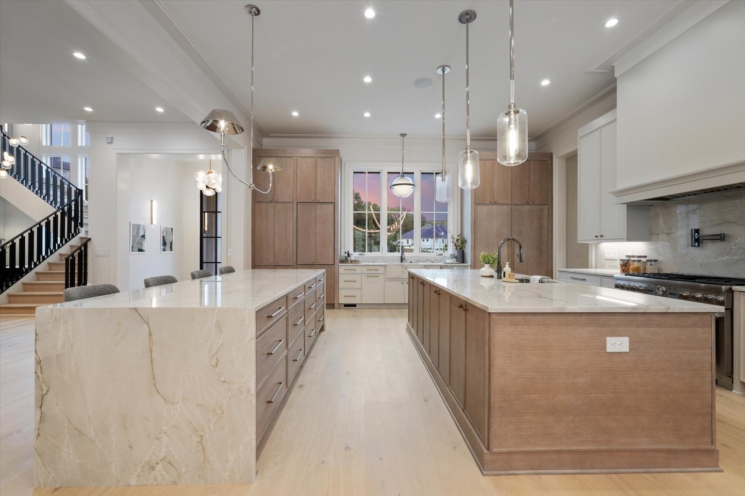 600 Prince Valiant Ct