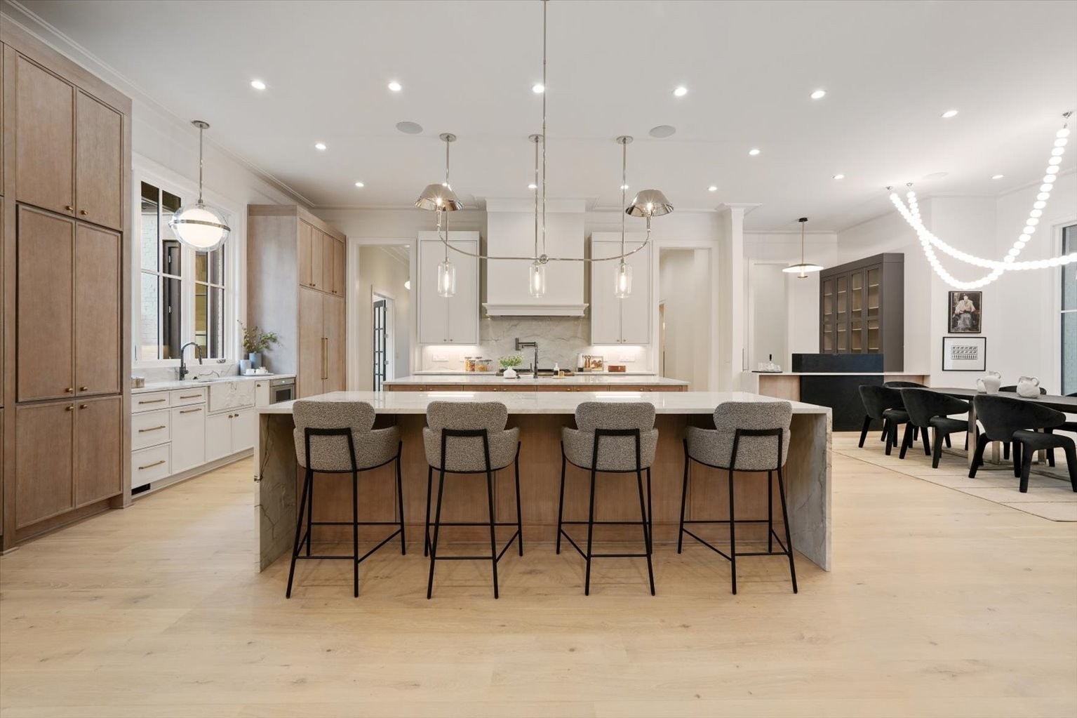 600 Prince Valiant Ct