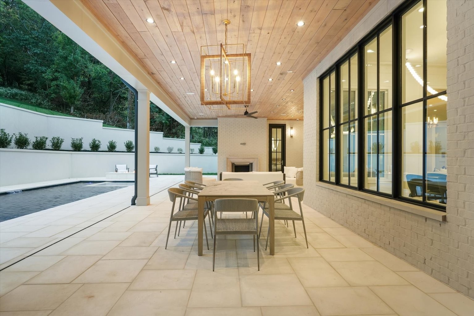 600 Prince Valiant Ct