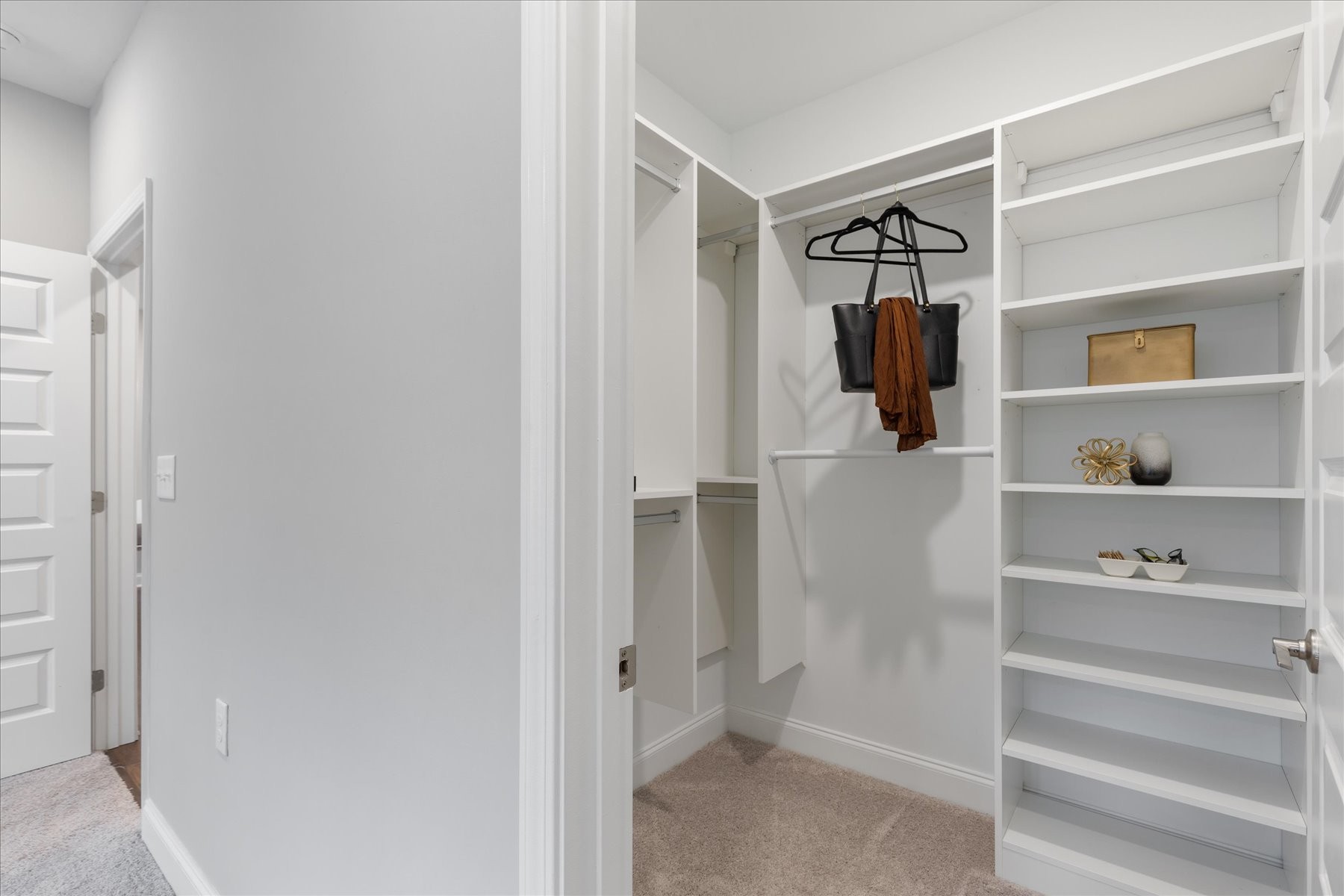 1801 Shadow Green Dr Unit: 206