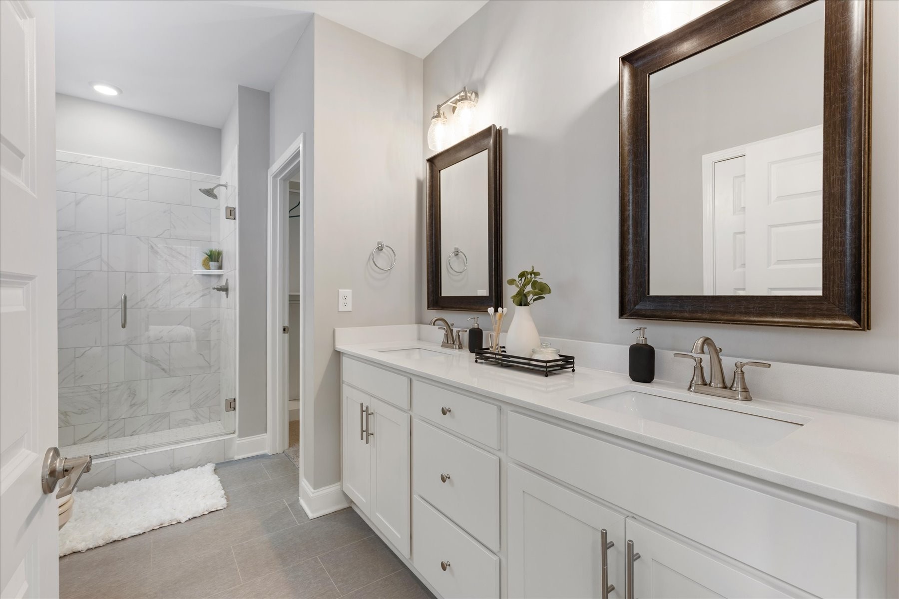 1801 Shadow Green Dr Unit: 206