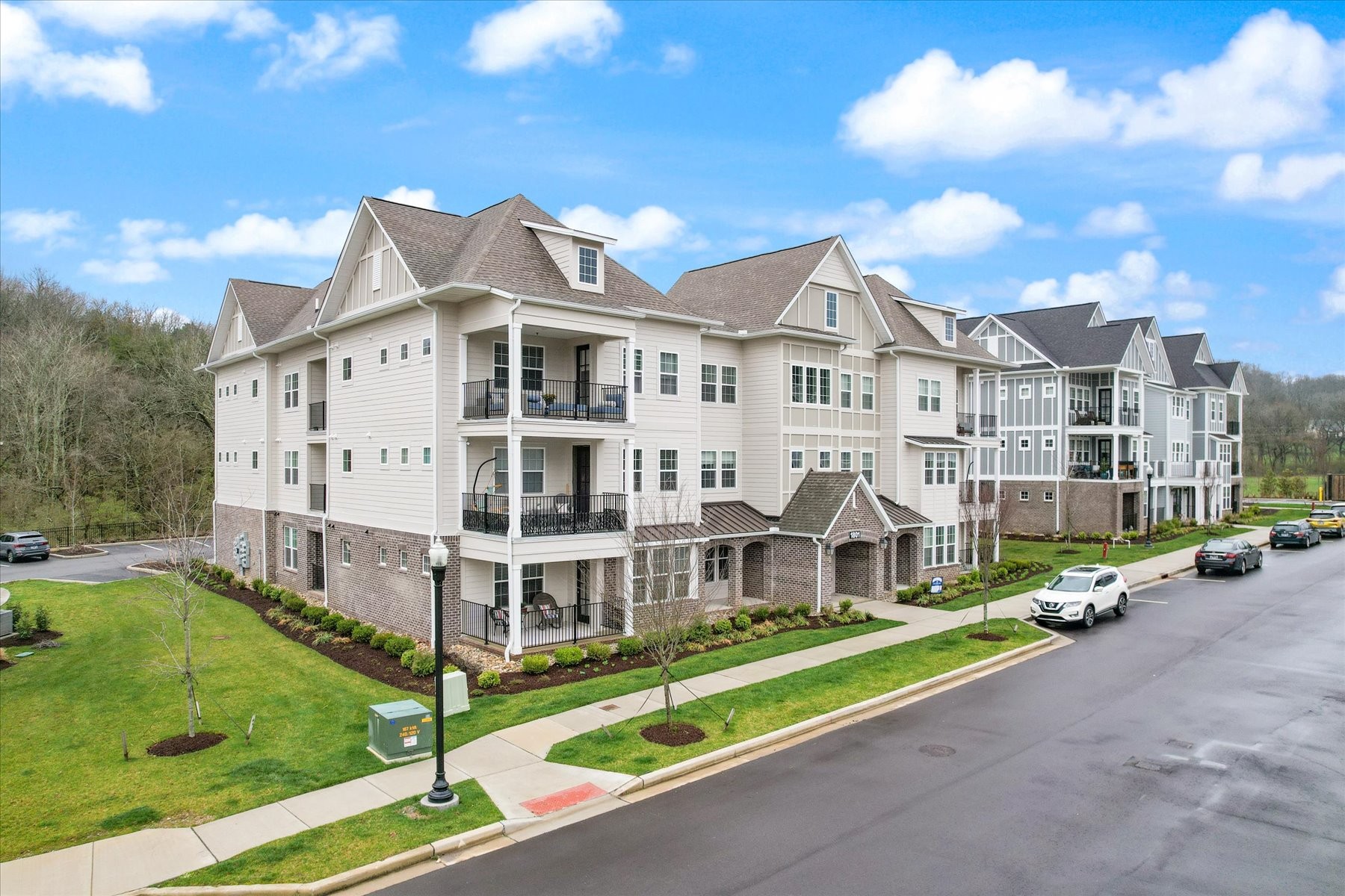 1801 Shadow Green Dr Unit: 206