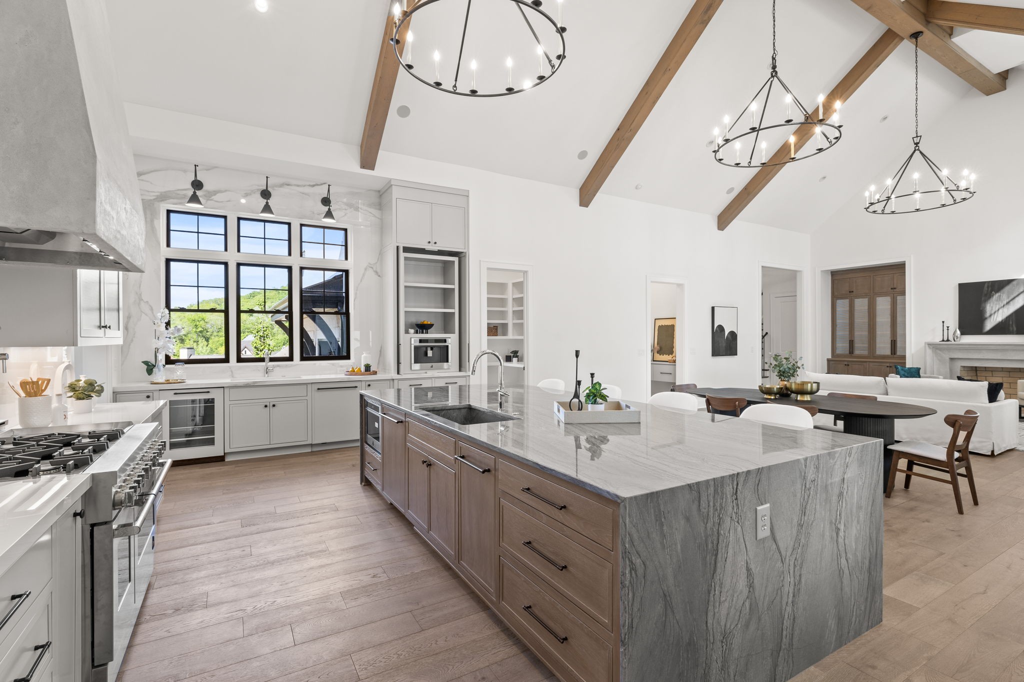 601 Prince Valiant Ct