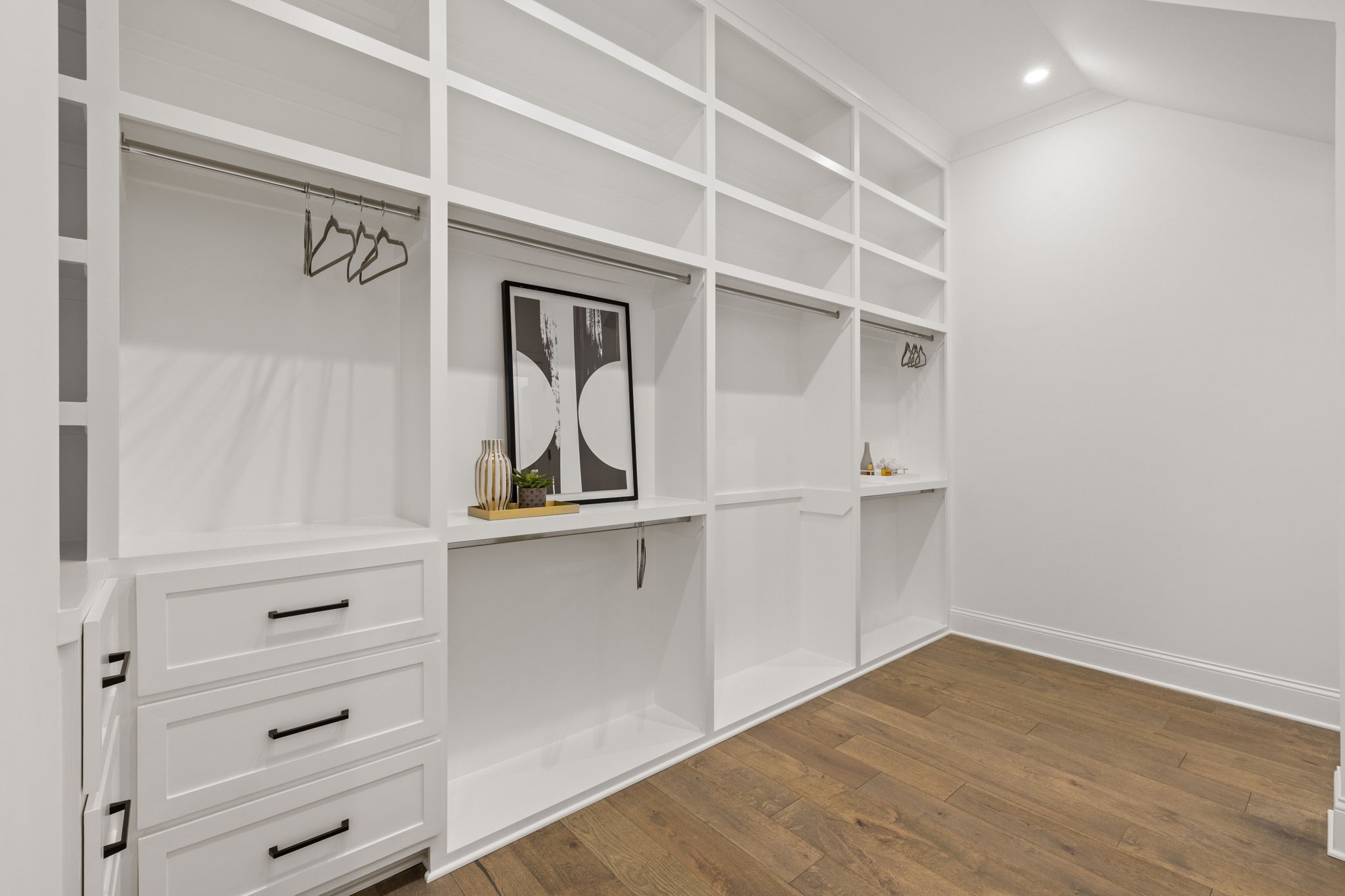 601 Prince Valiant Ct