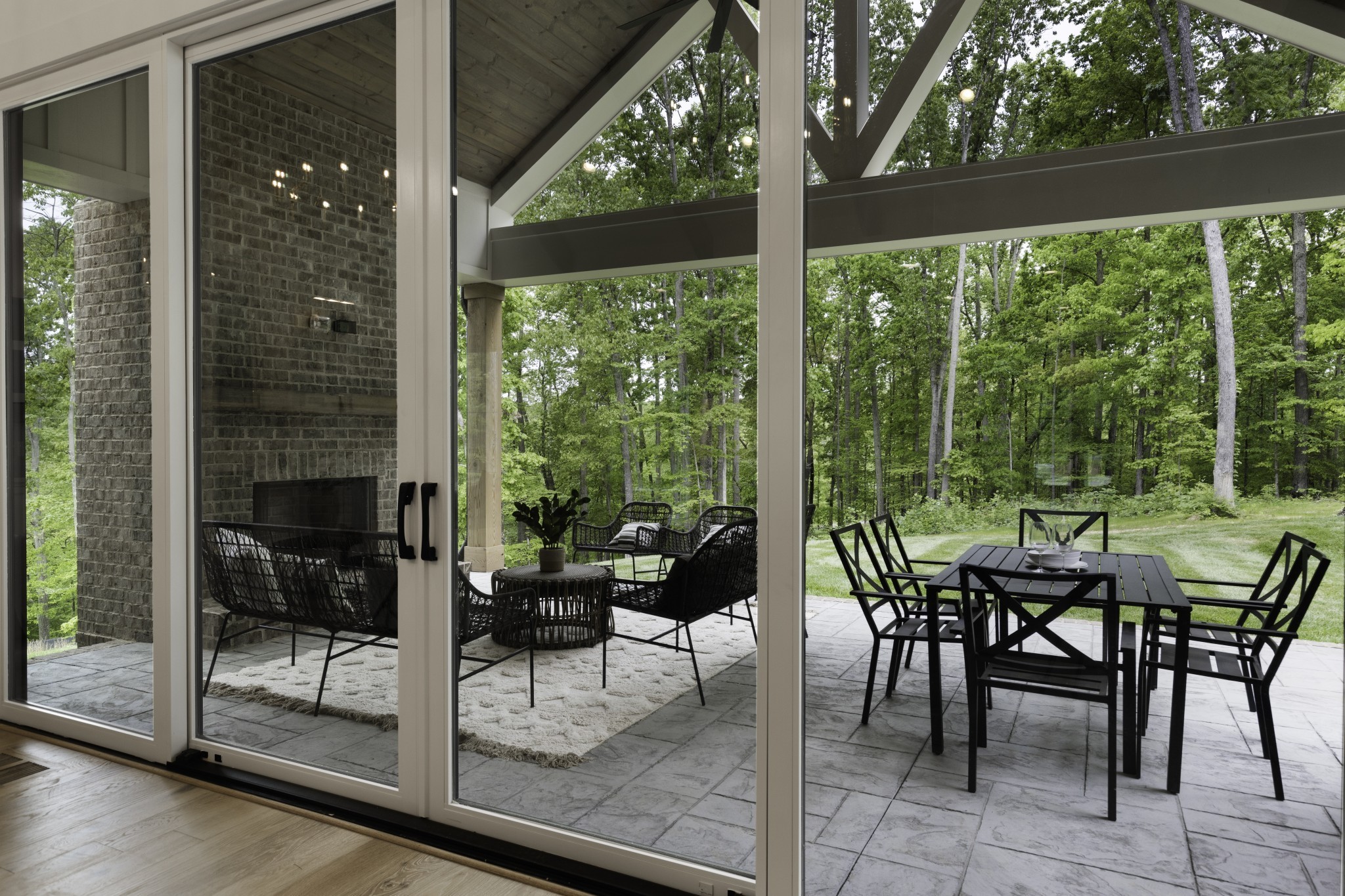 6048 Stone Cliff Ln Tract 4