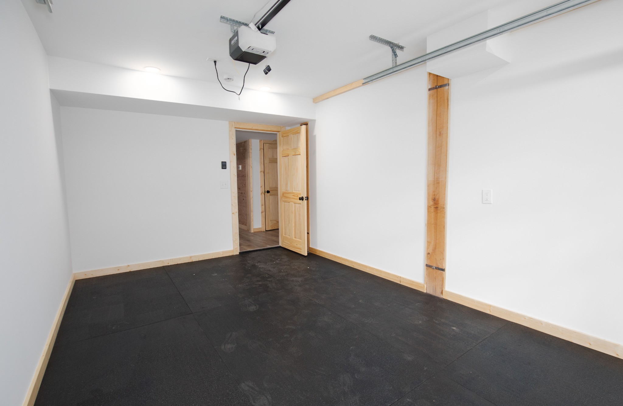 2303 N Berrys Chapel Rd