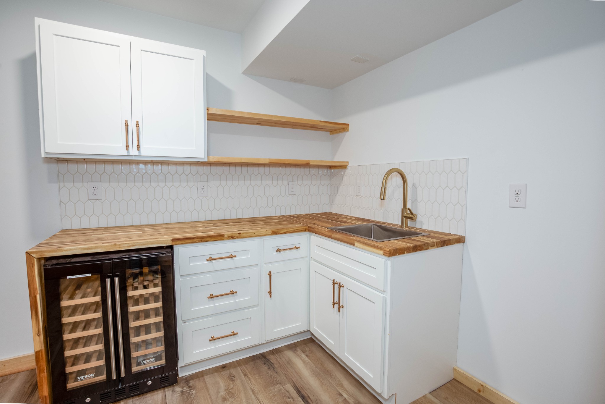 2303 N Berrys Chapel Rd