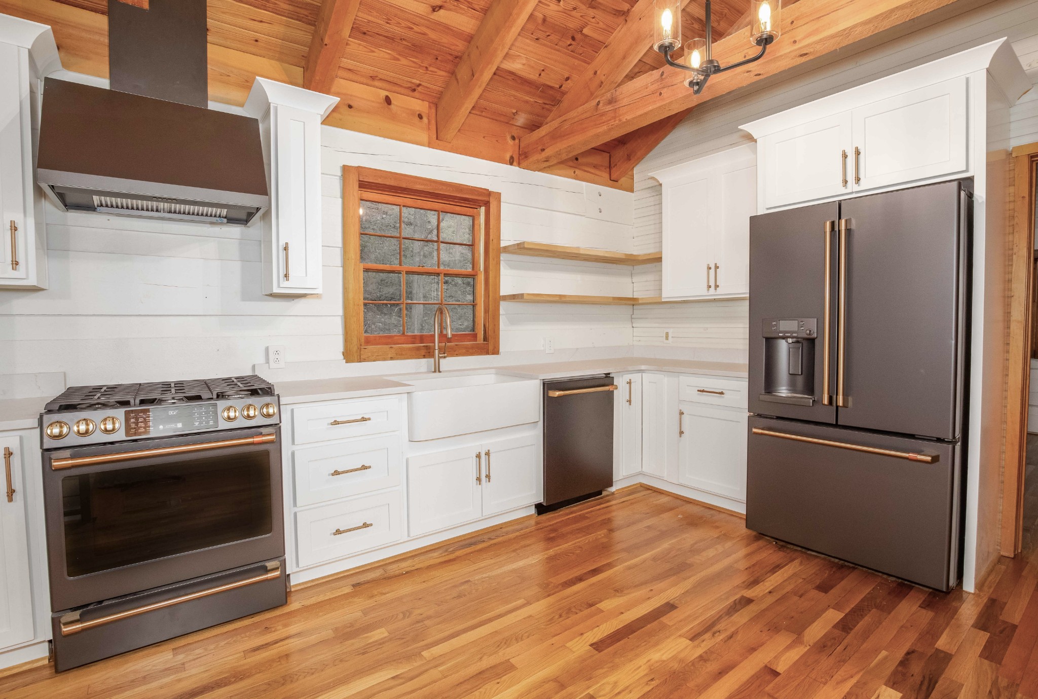 2303 N Berrys Chapel Rd