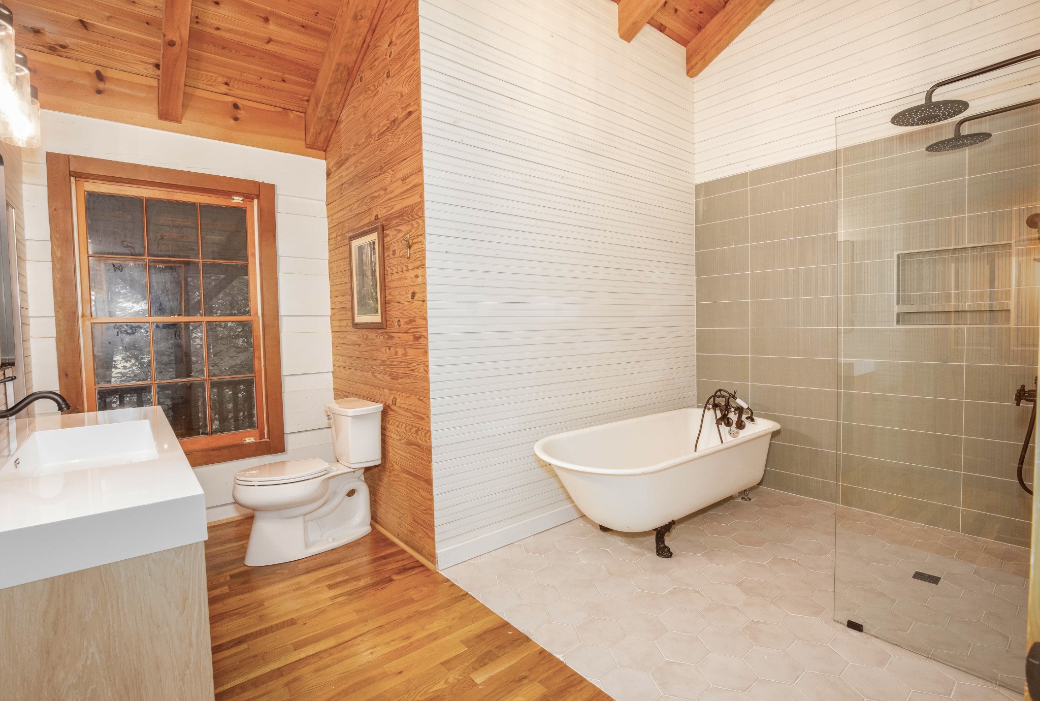 2303 N Berrys Chapel Rd