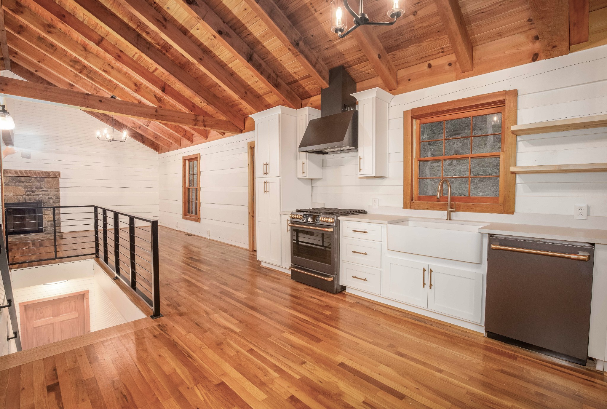 2303 N Berrys Chapel Rd