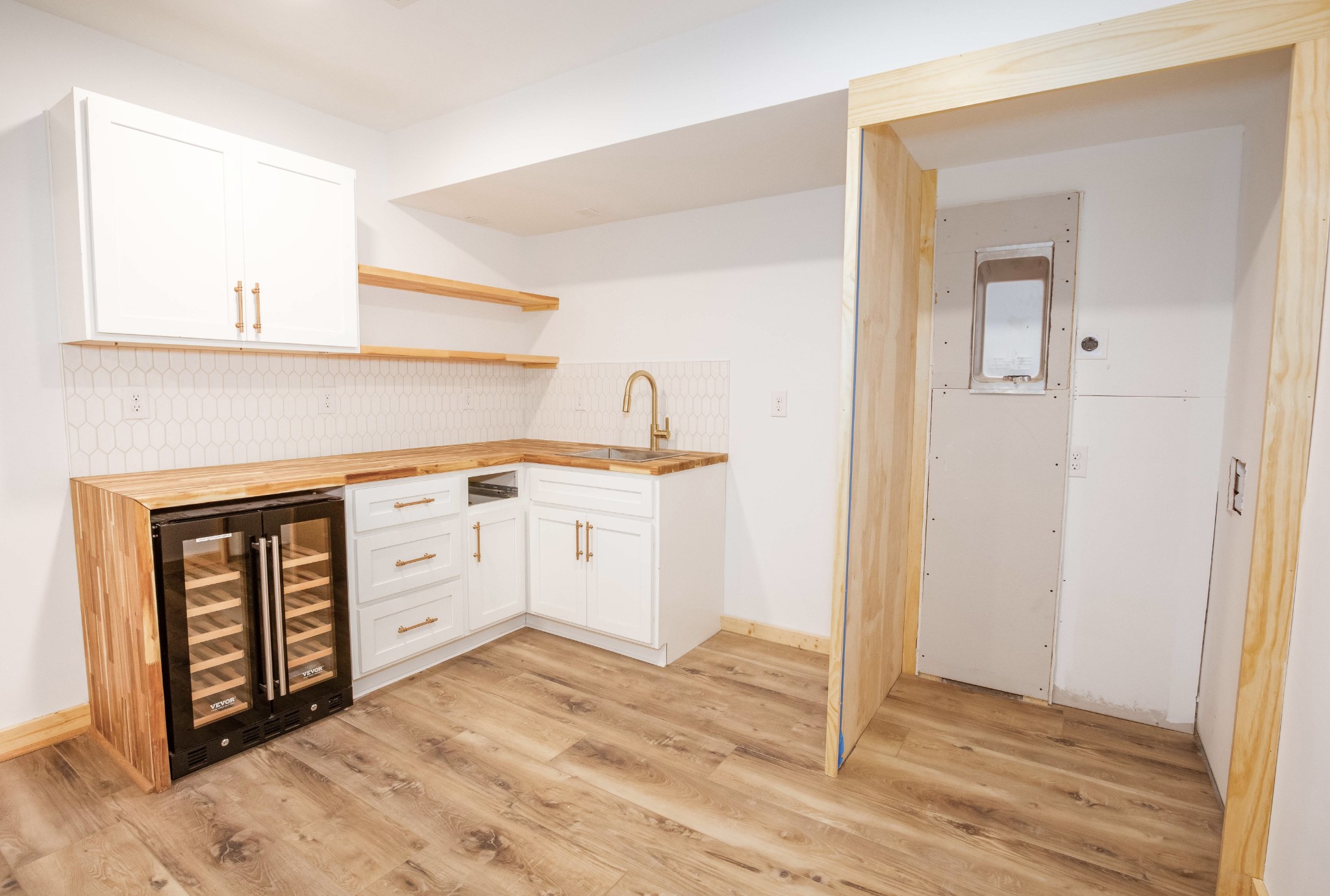 2303 N Berrys Chapel Rd