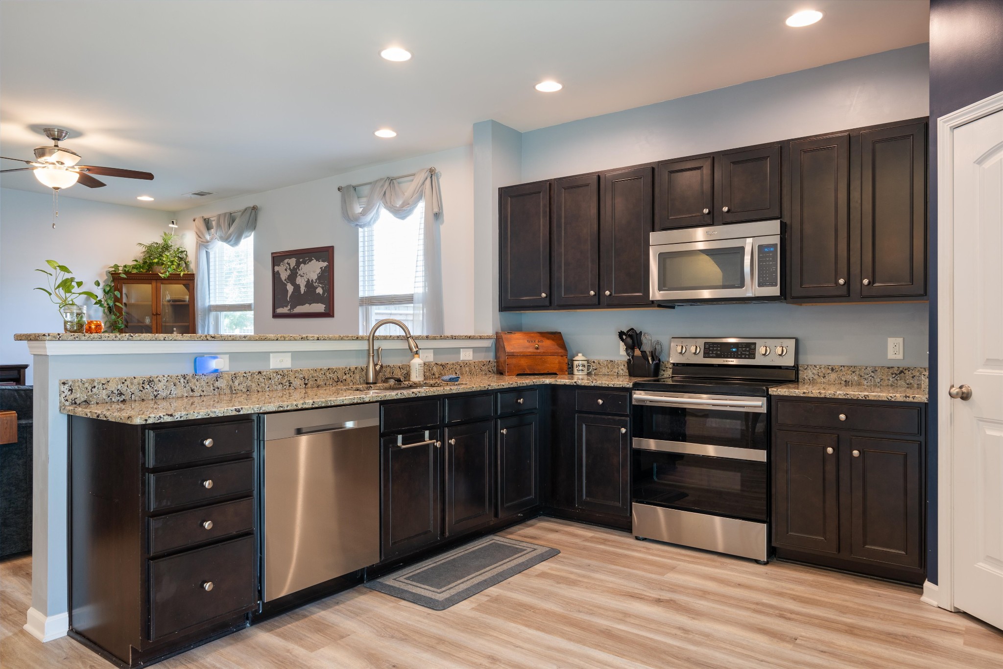 2052 Hickory Brook Dr