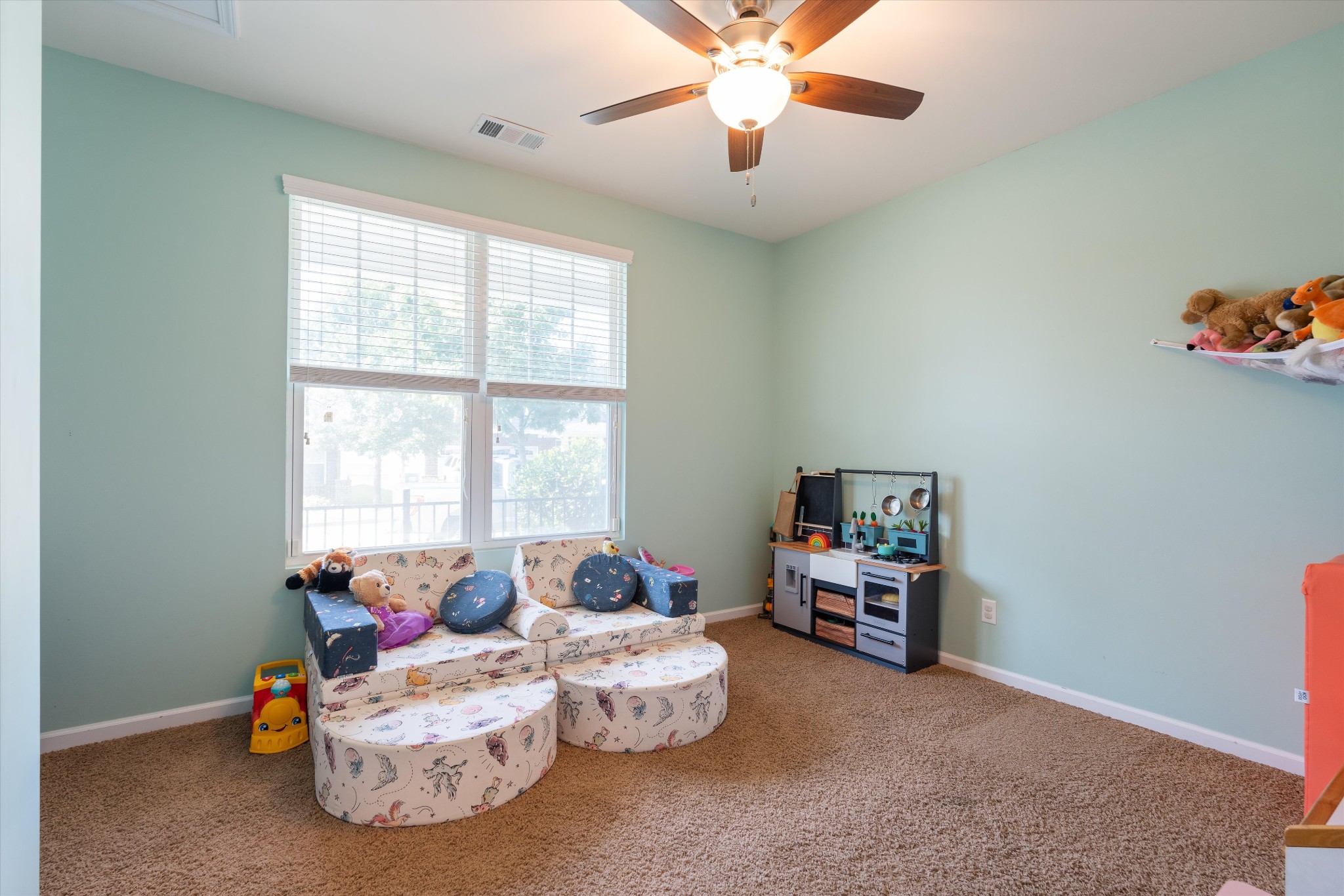 2052 Hickory Brook Dr