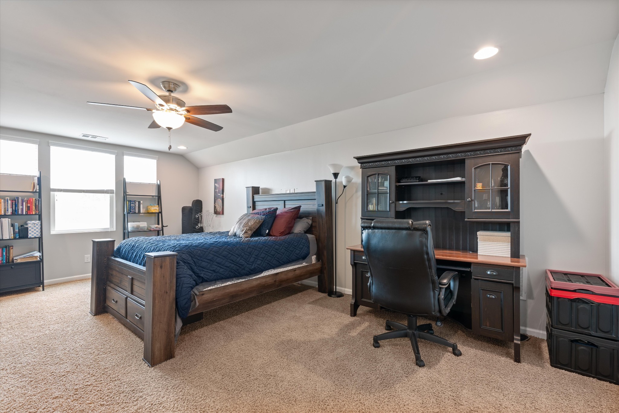 2052 Hickory Brook Dr