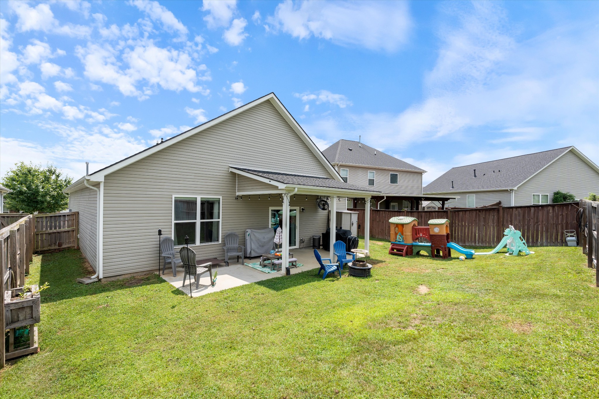 2052 Hickory Brook Dr