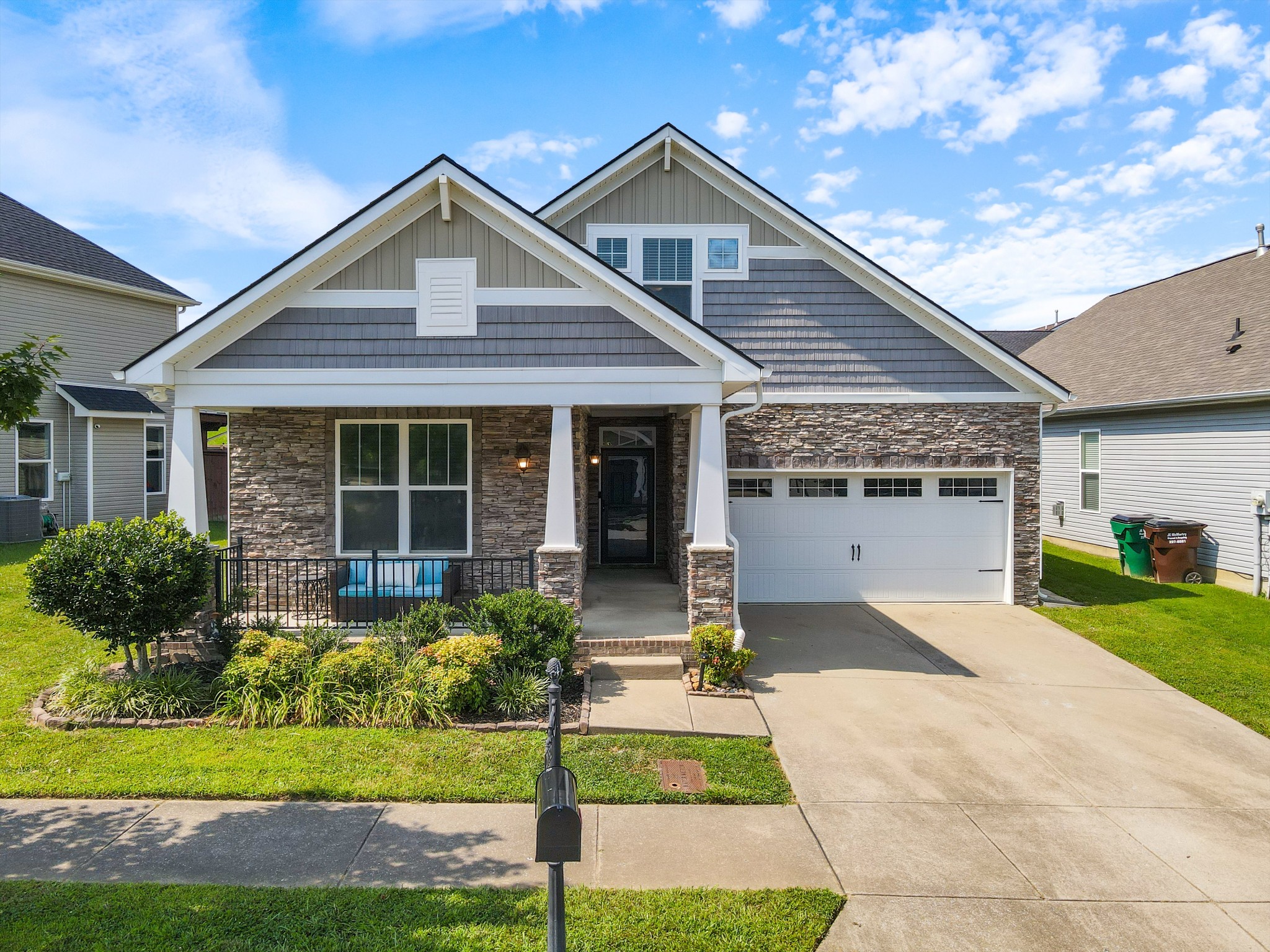 2052 Hickory Brook Dr