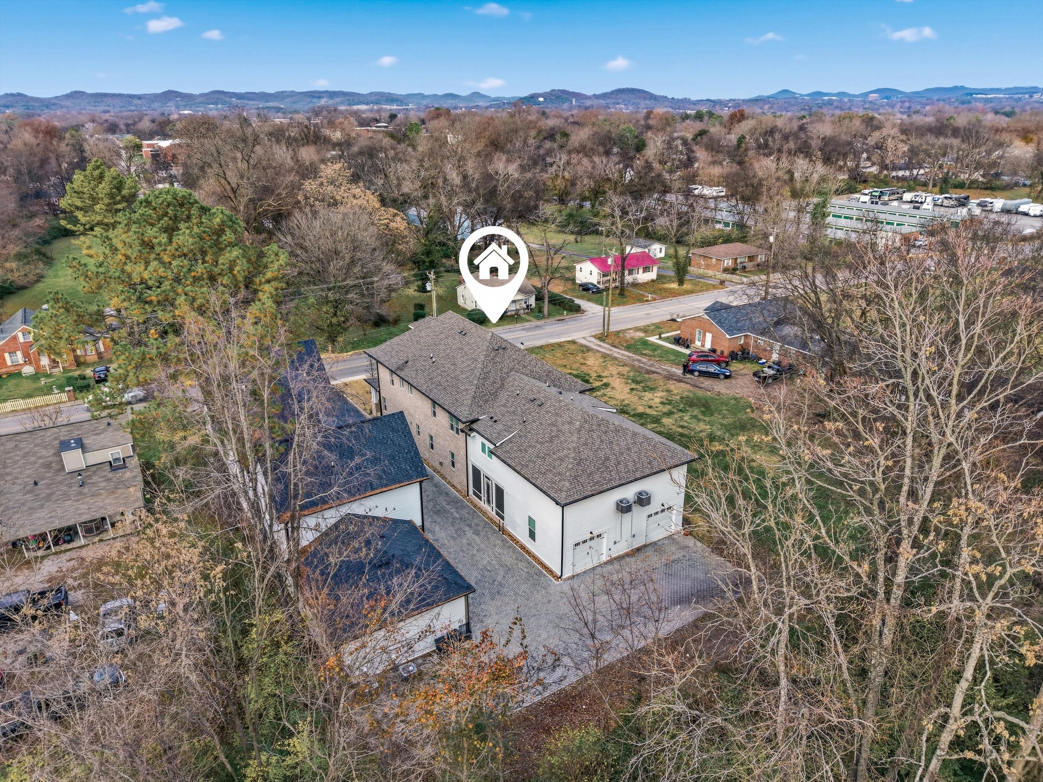 207 Fairground St Unit: 102