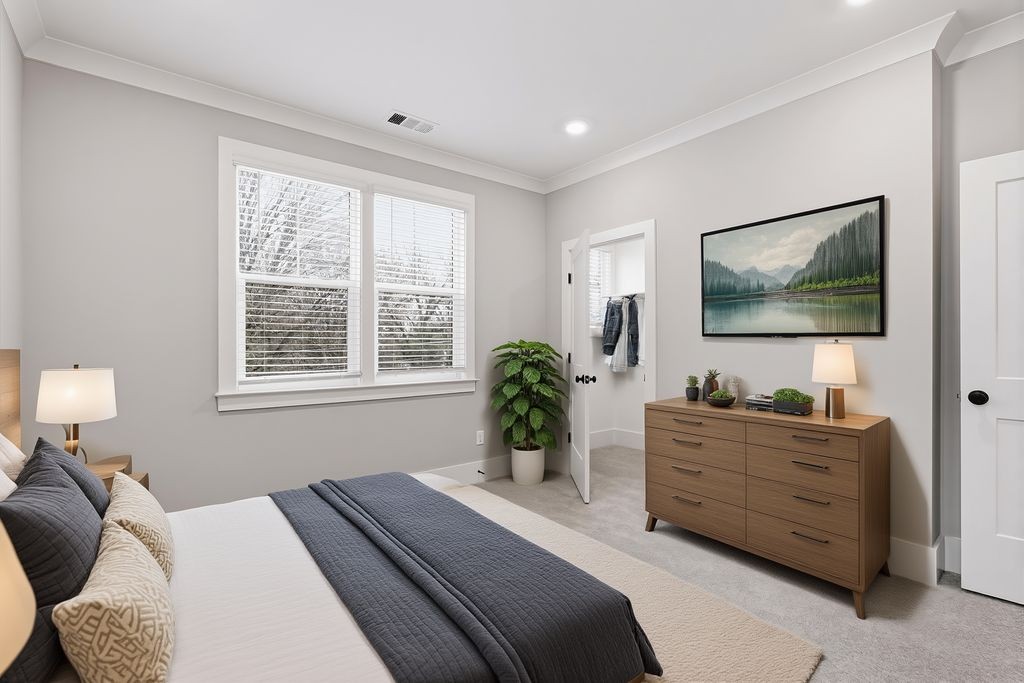 207 Fairground St Unit: 102