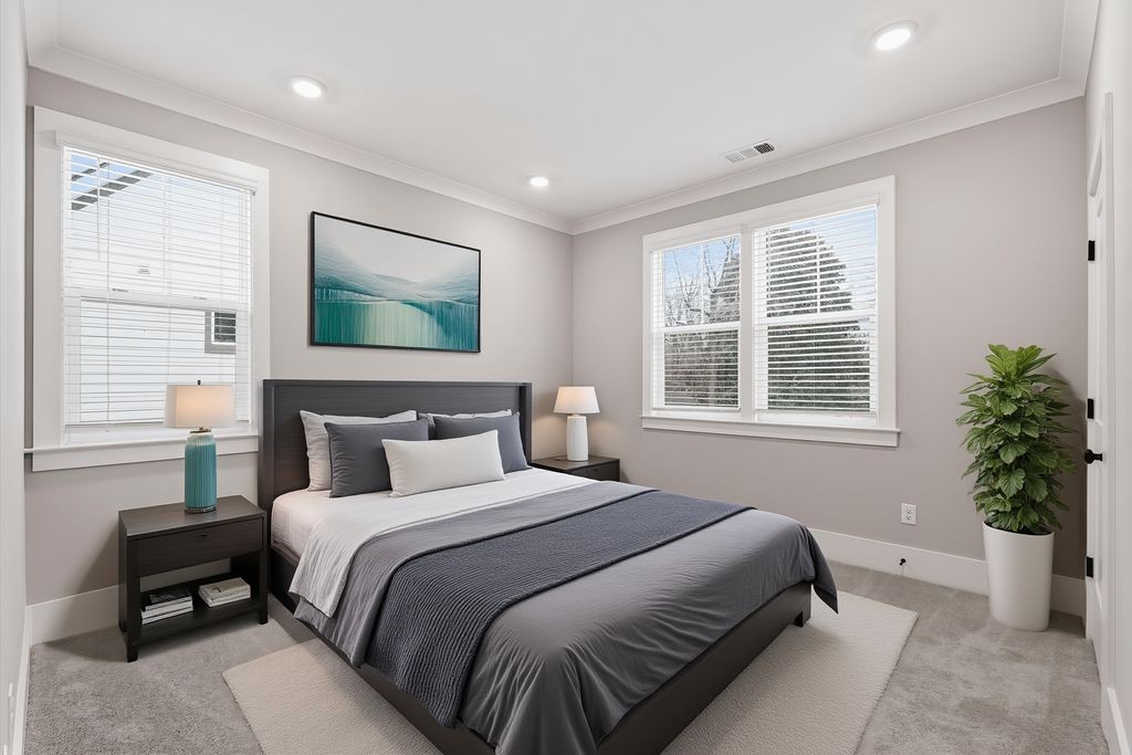 207 Fairground St Unit: 102